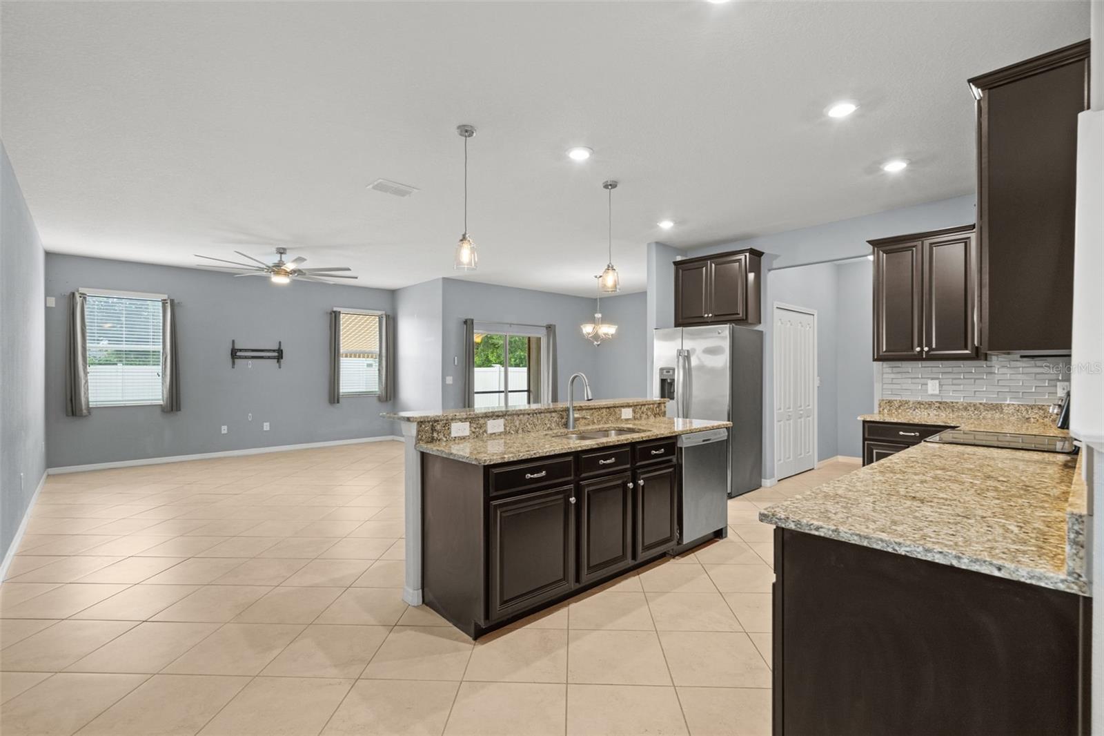 13728 REINDEER CIR