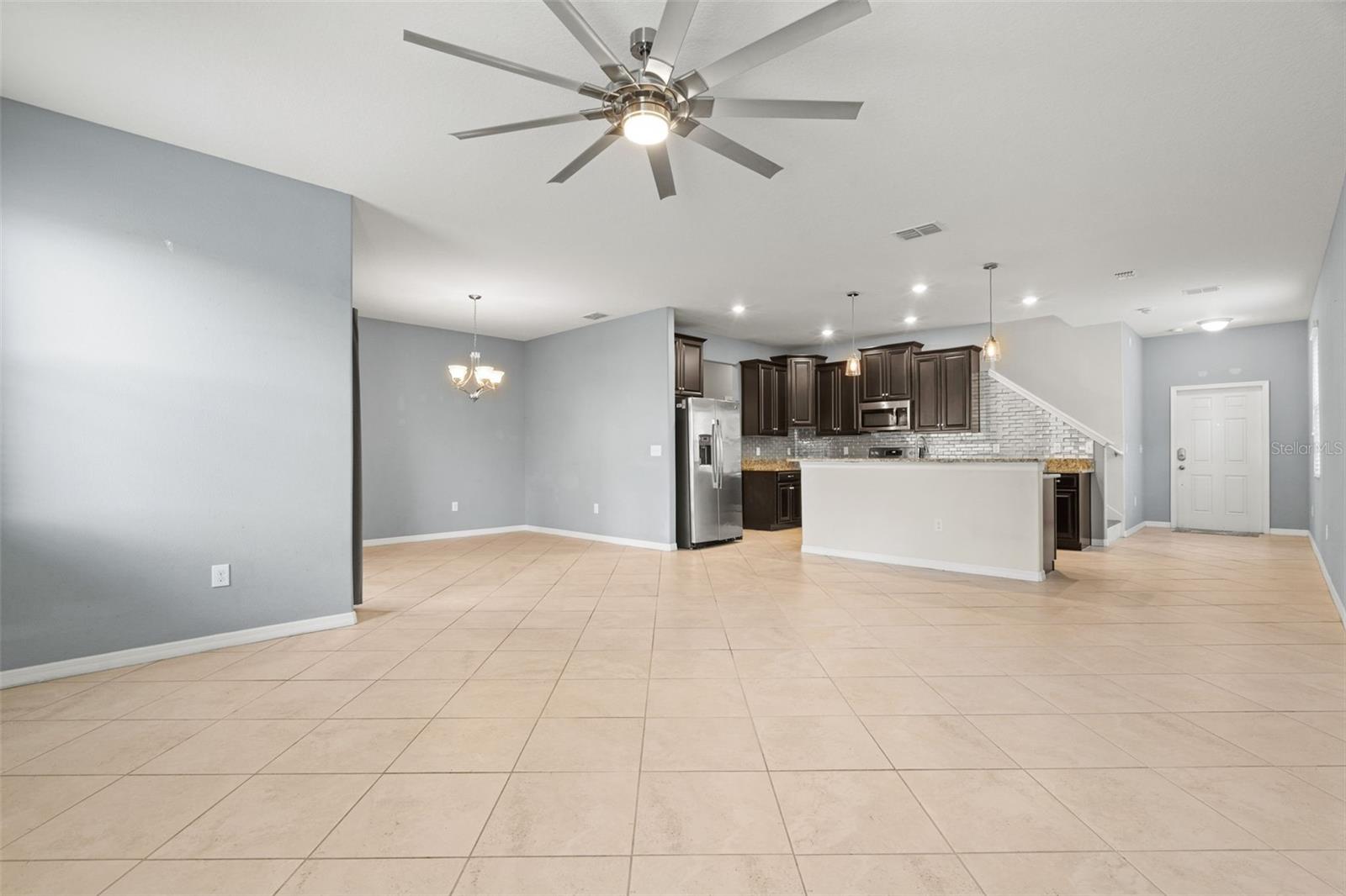 13728 REINDEER CIR