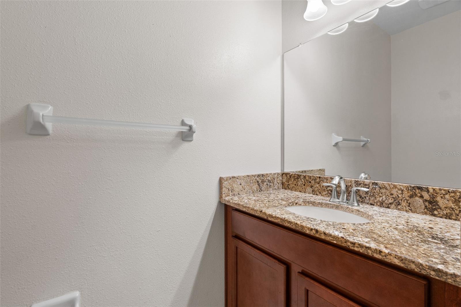 13728 REINDEER CIR