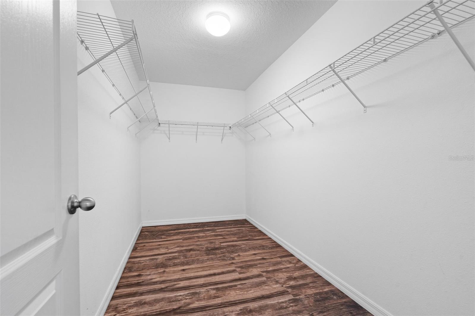 13728 REINDEER CIR