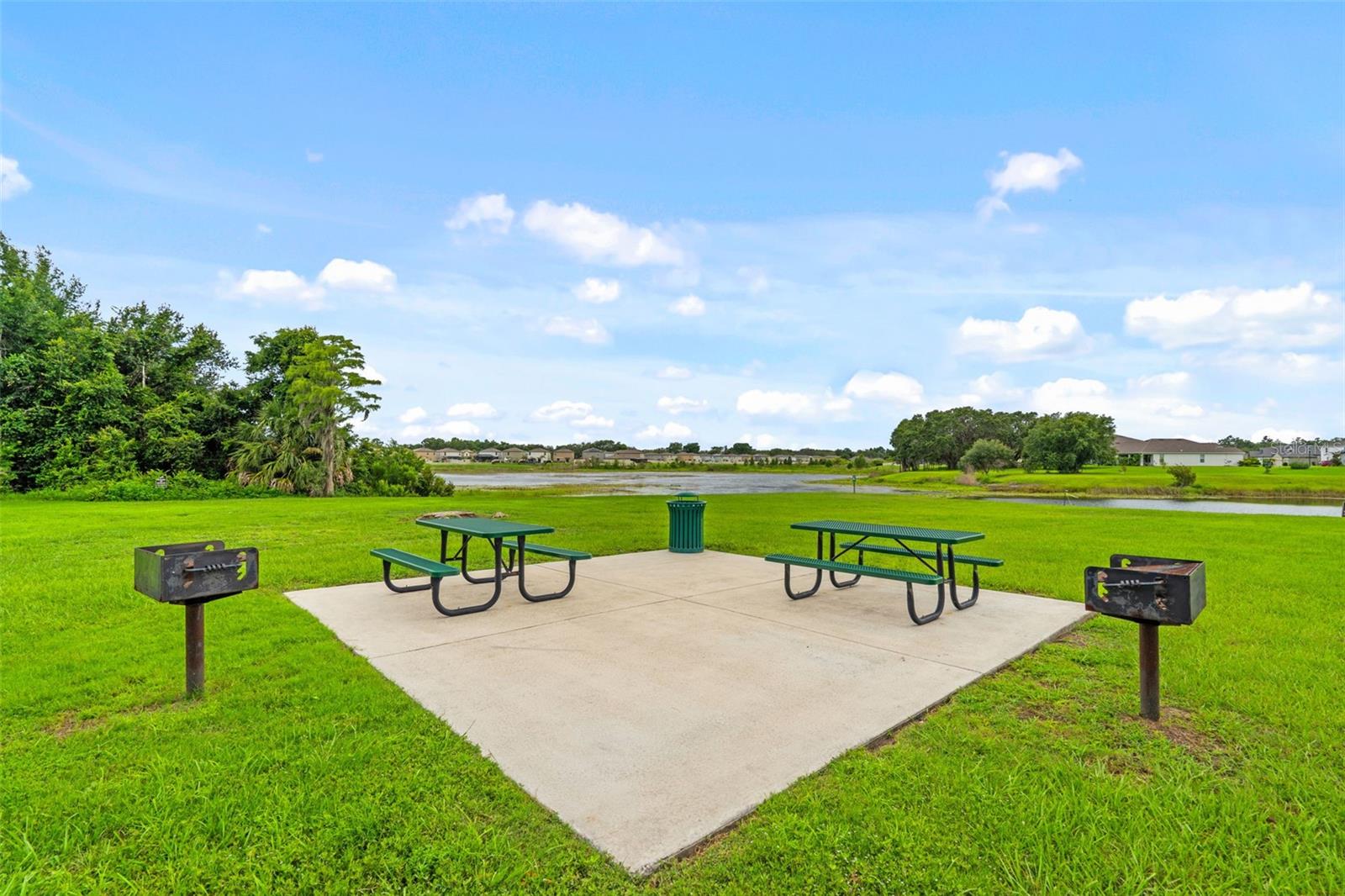 13728 REINDEER CIR