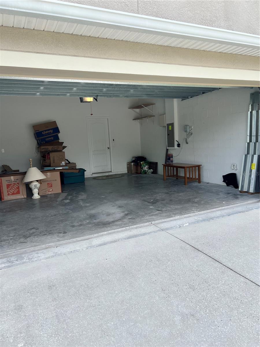 13728 REINDEER CIR