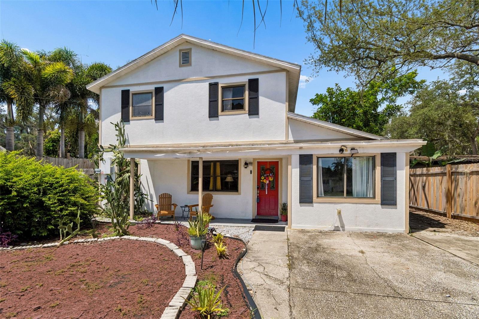 2017 S VILLAGE AVE