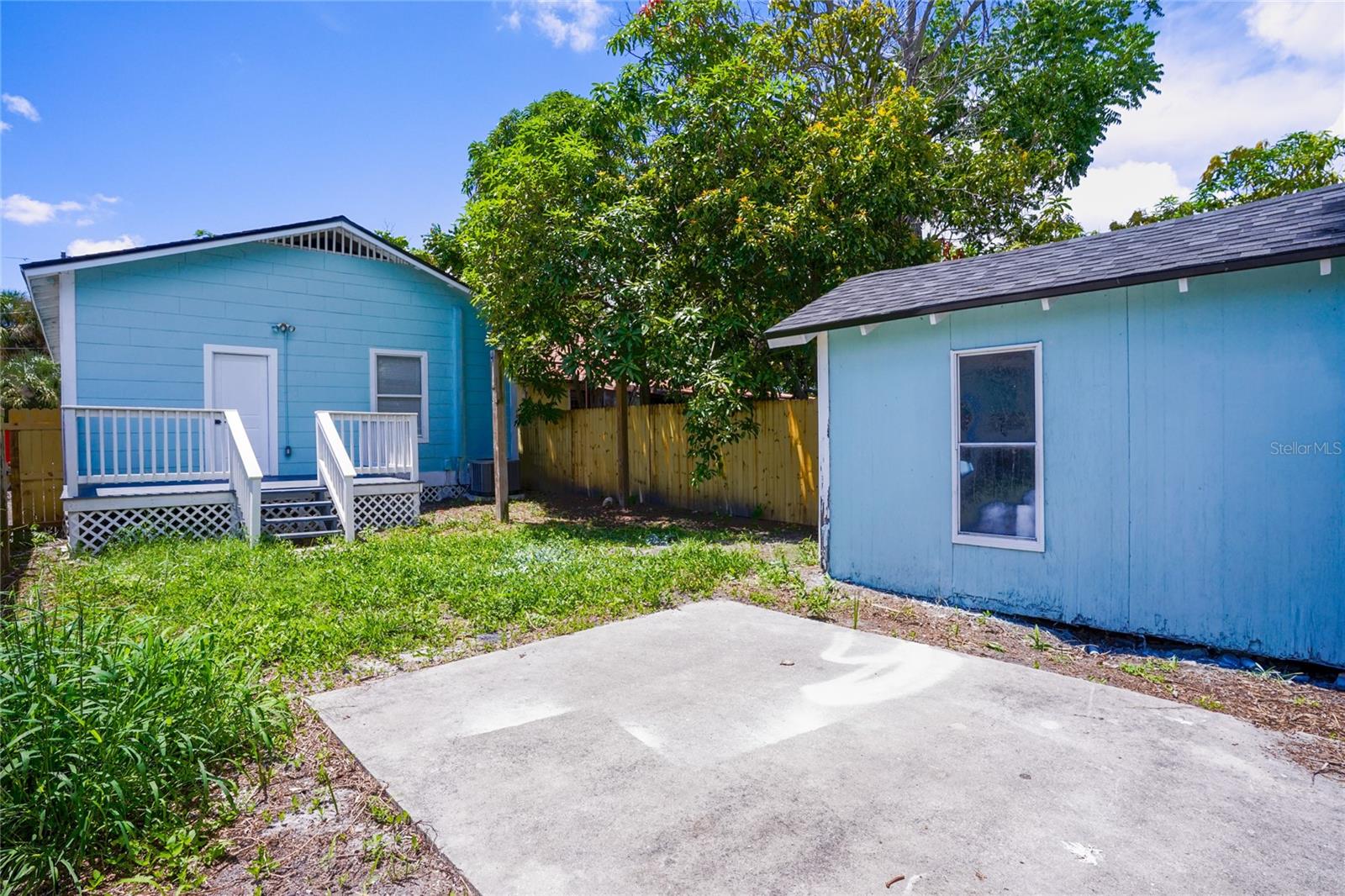 2517 W PALMETTO ST