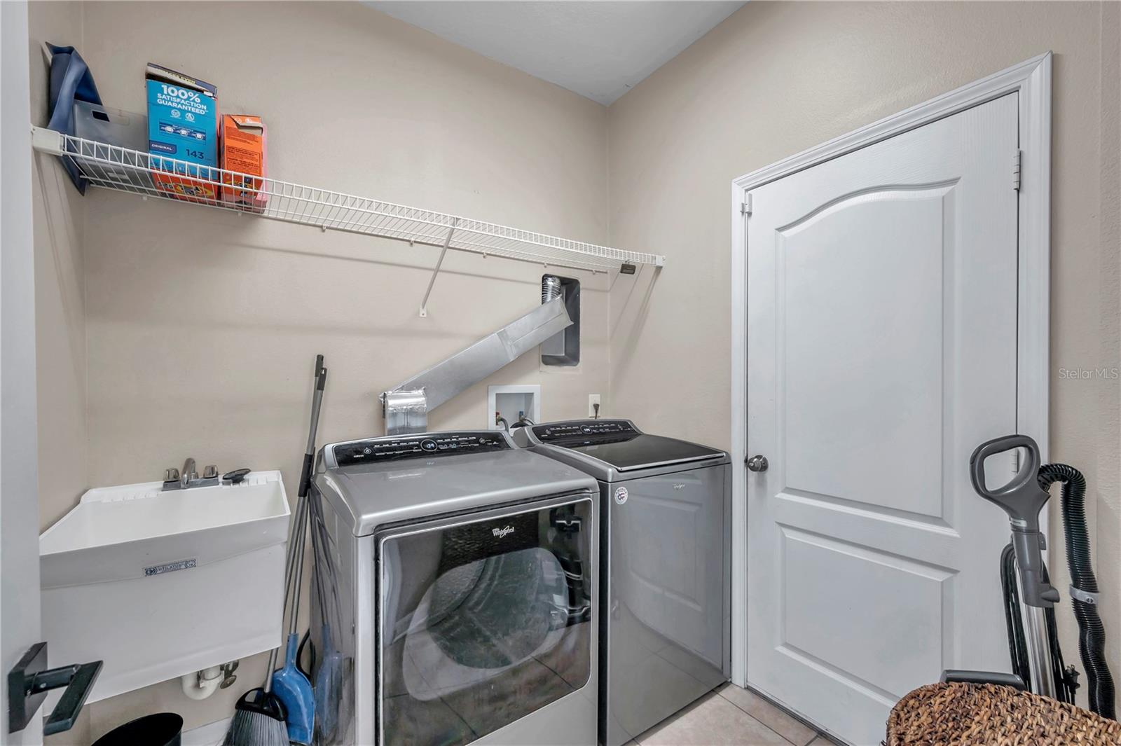 402 HALIFAX BAY CT