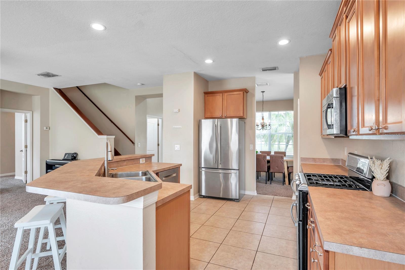 402 HALIFAX BAY CT