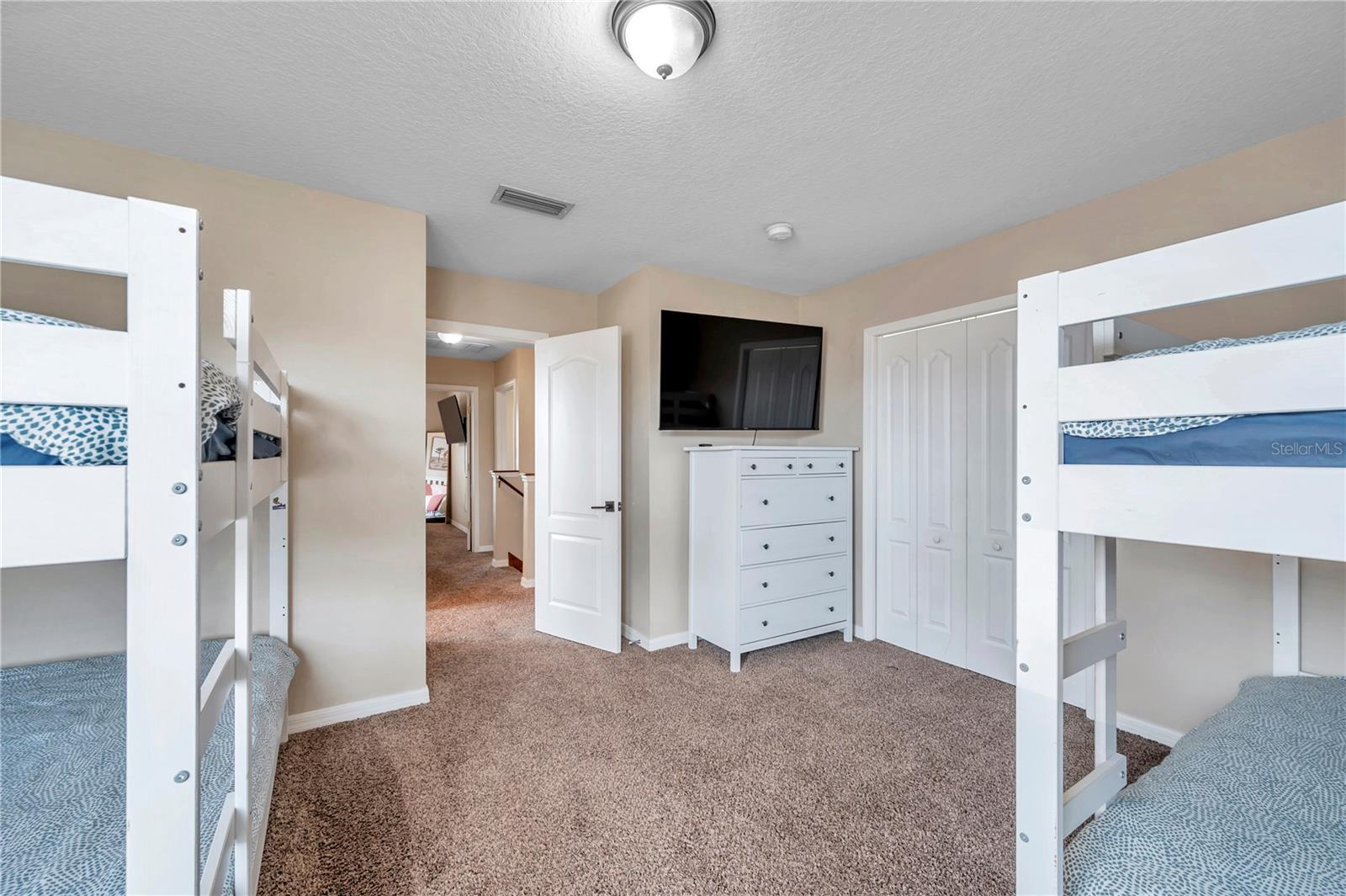 402 HALIFAX BAY CT