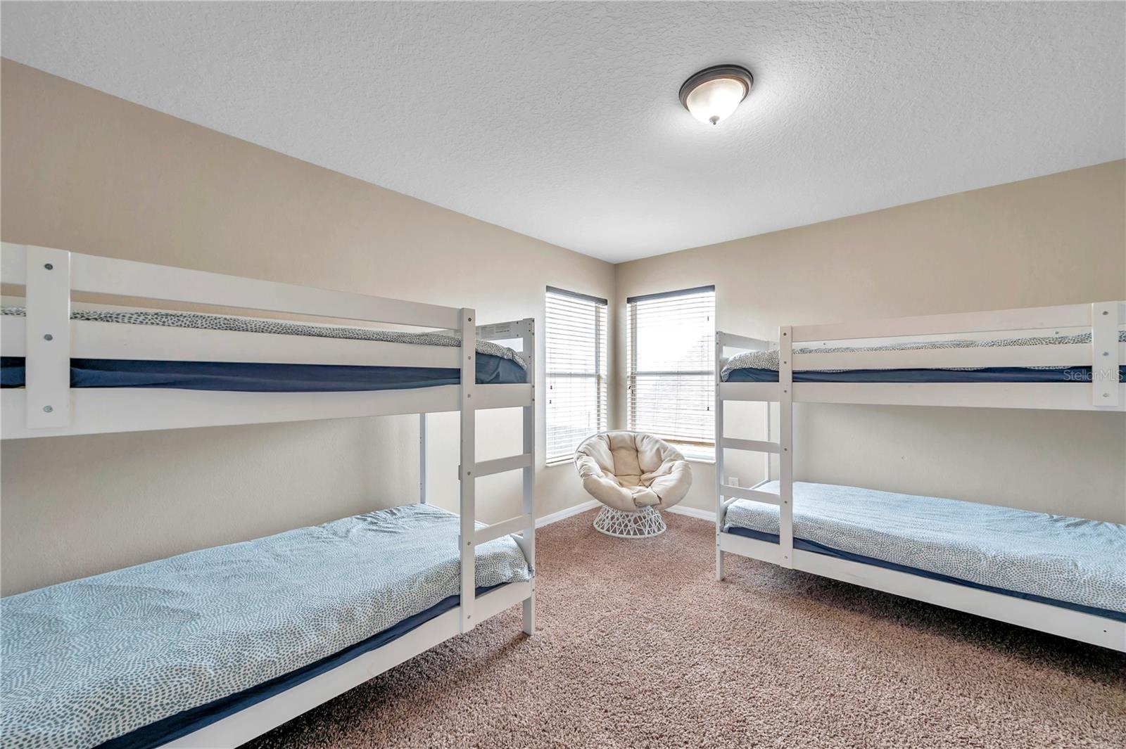 402 HALIFAX BAY CT