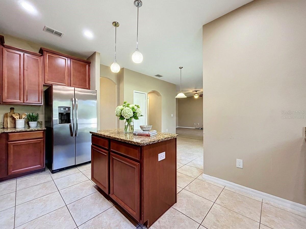 18607 BRIAR OAKS DR