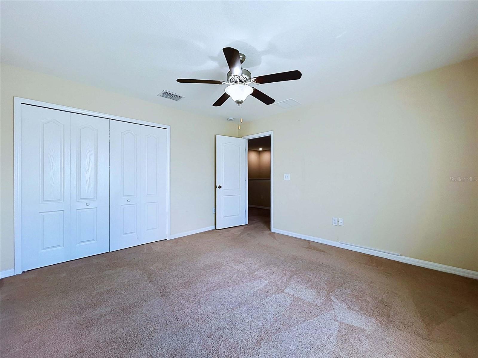18607 BRIAR OAKS DR