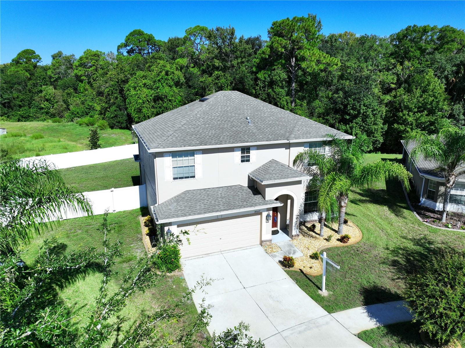 18607 BRIAR OAKS DR