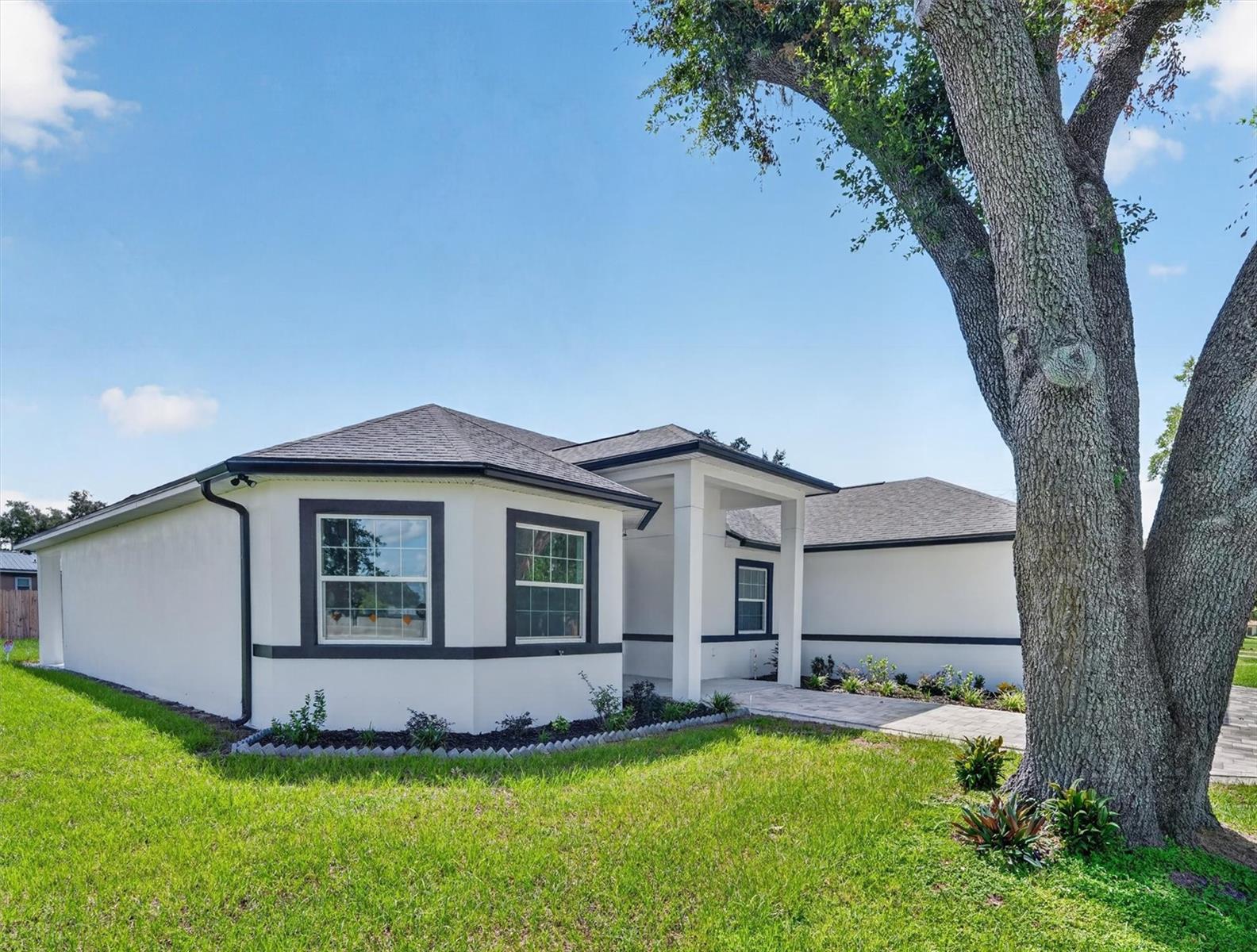 2302 ALLEN DR