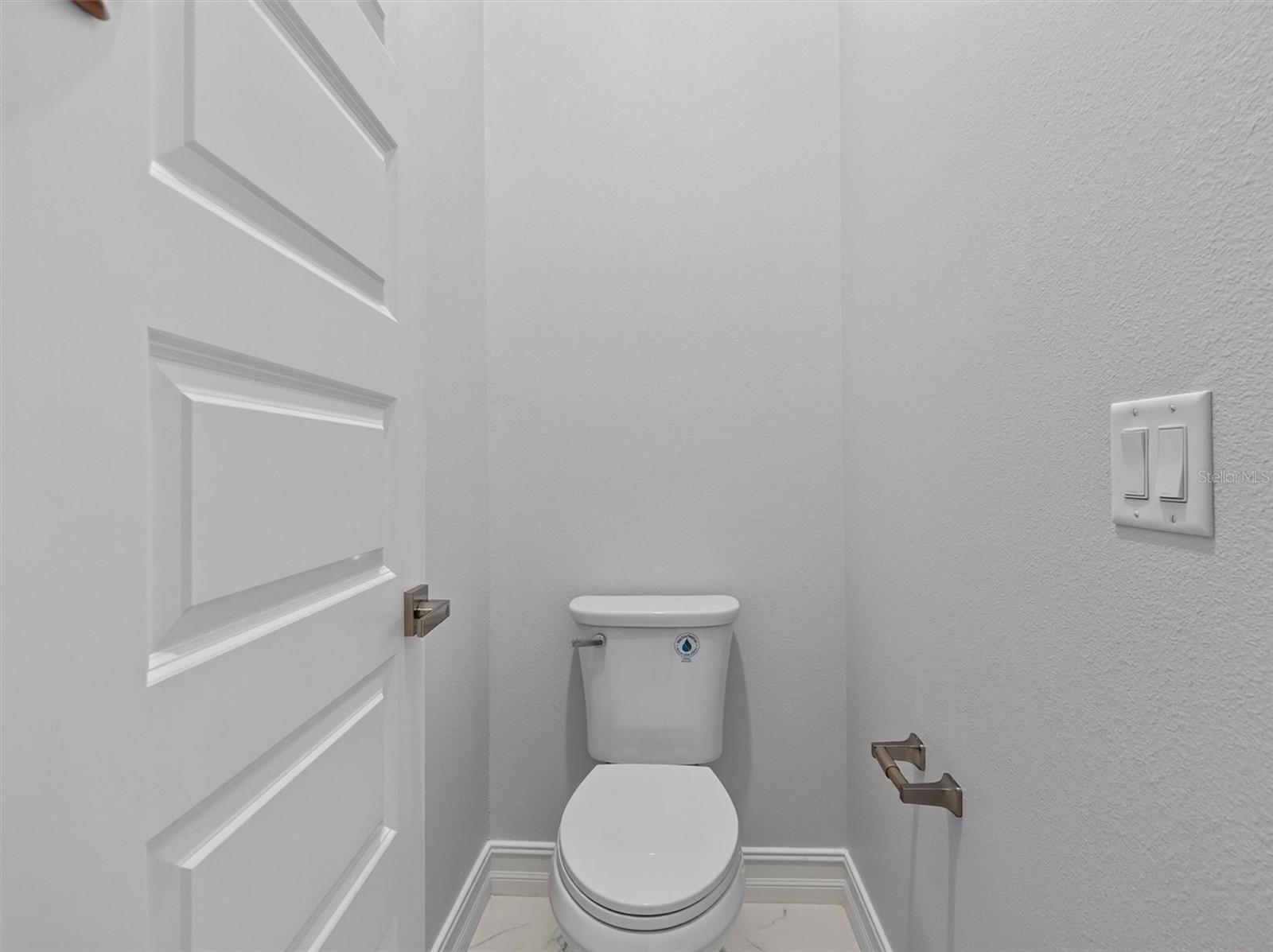 2302 ALLEN DR