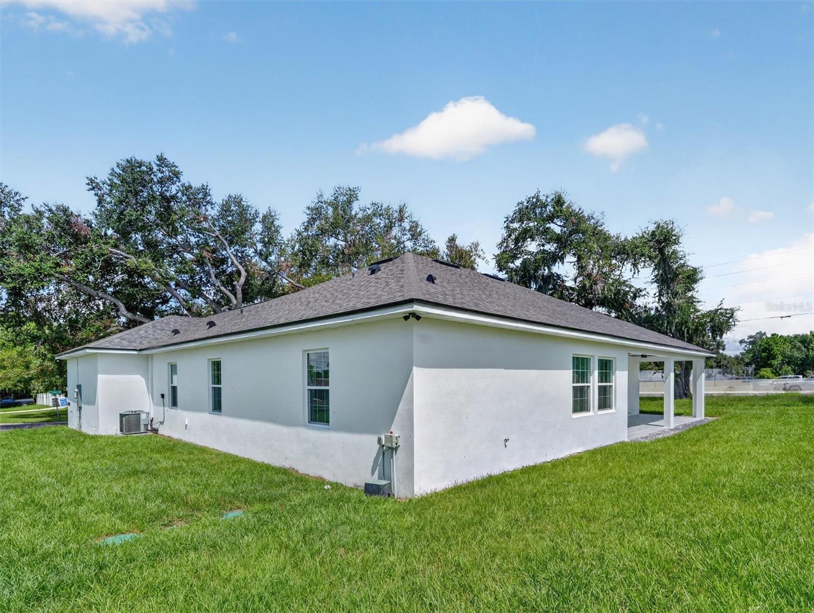 2302 ALLEN DR