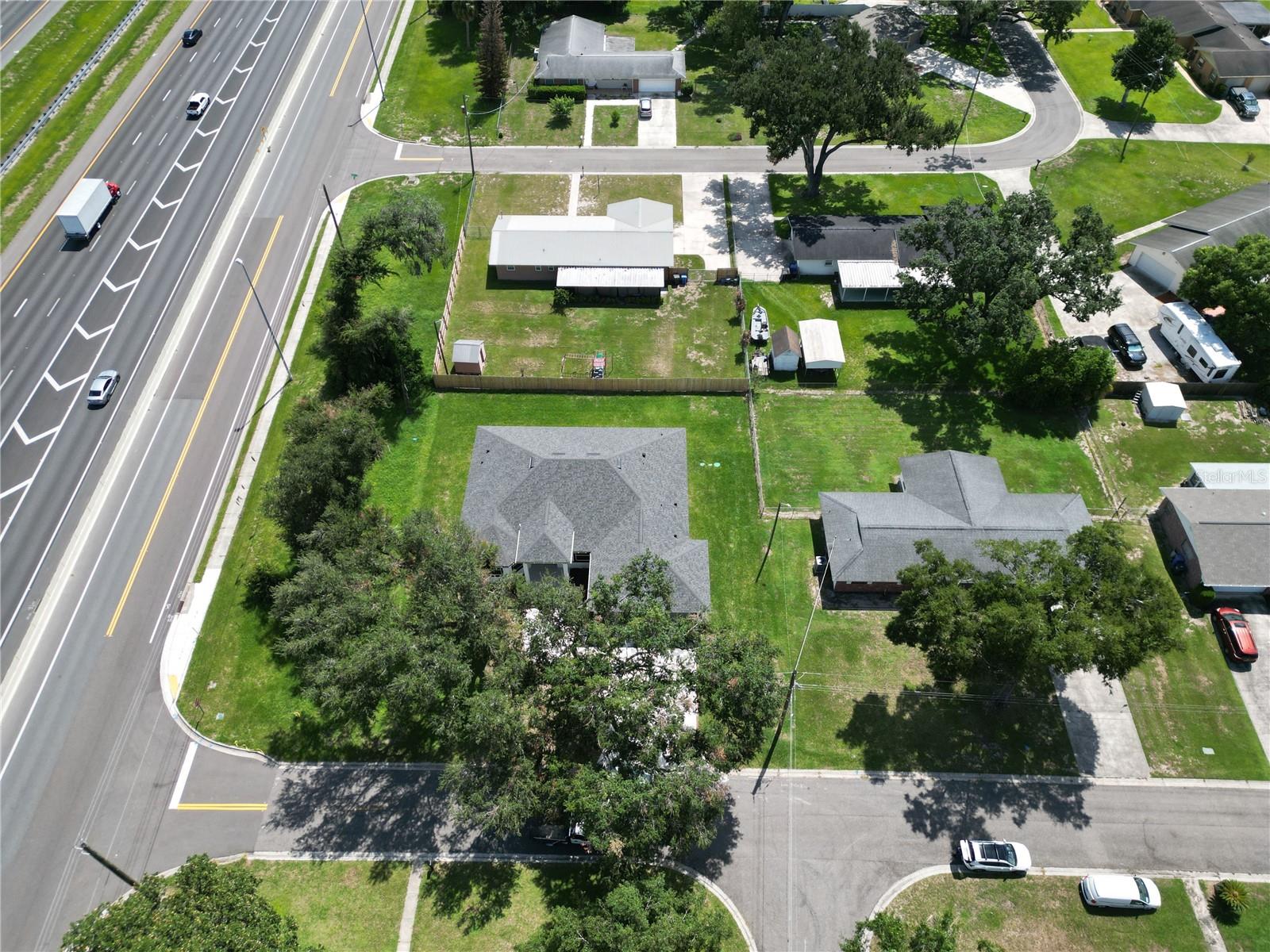 2302 ALLEN DR