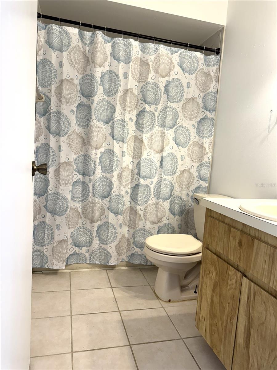 13608 S VILLAGE DR #8203