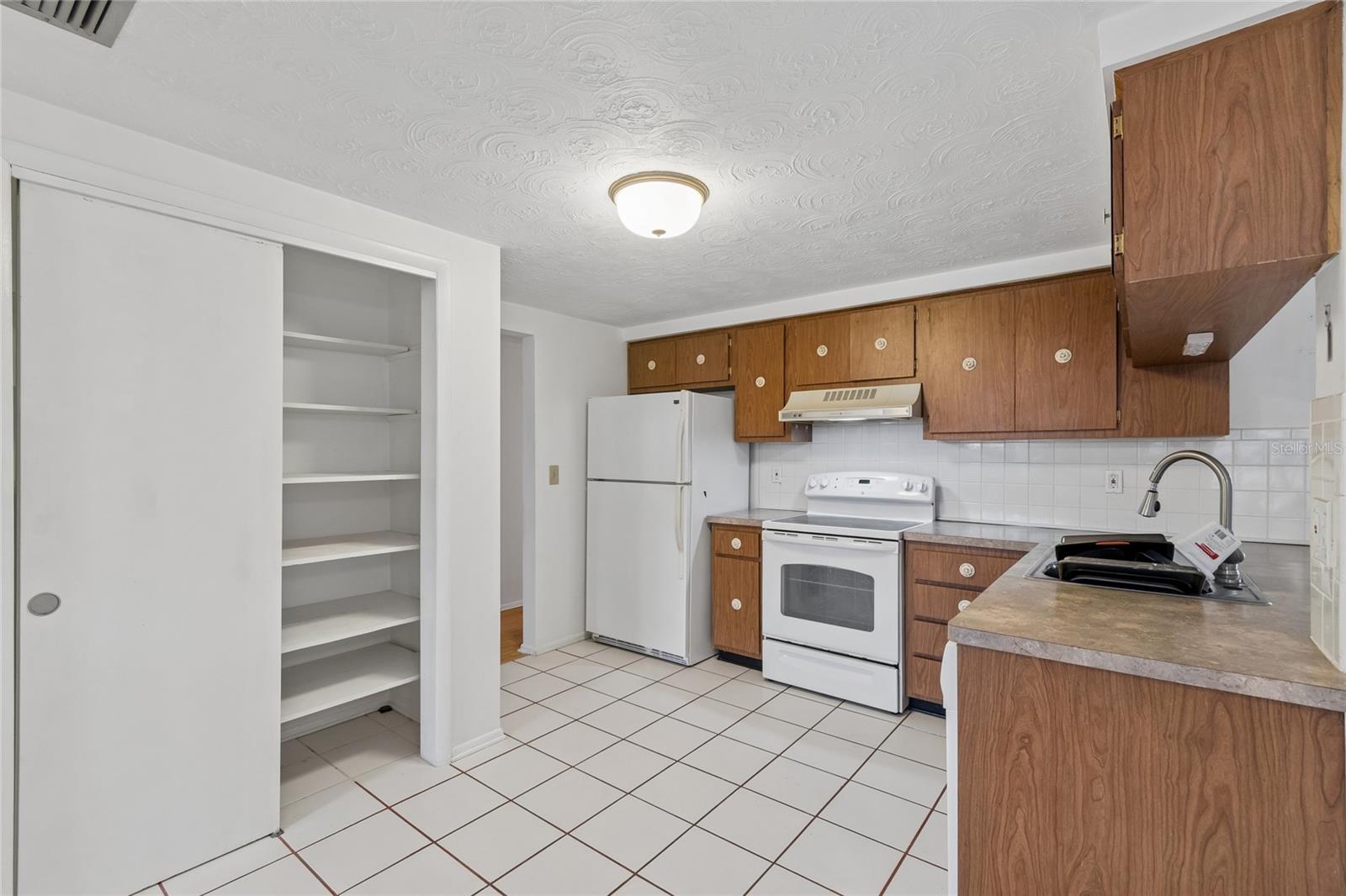 3416 CHAUNCY RD
