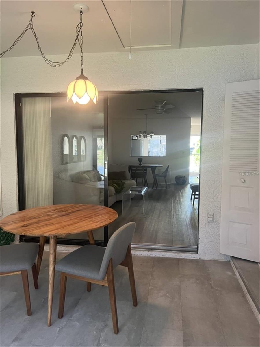 10706 LAQUINTA DR