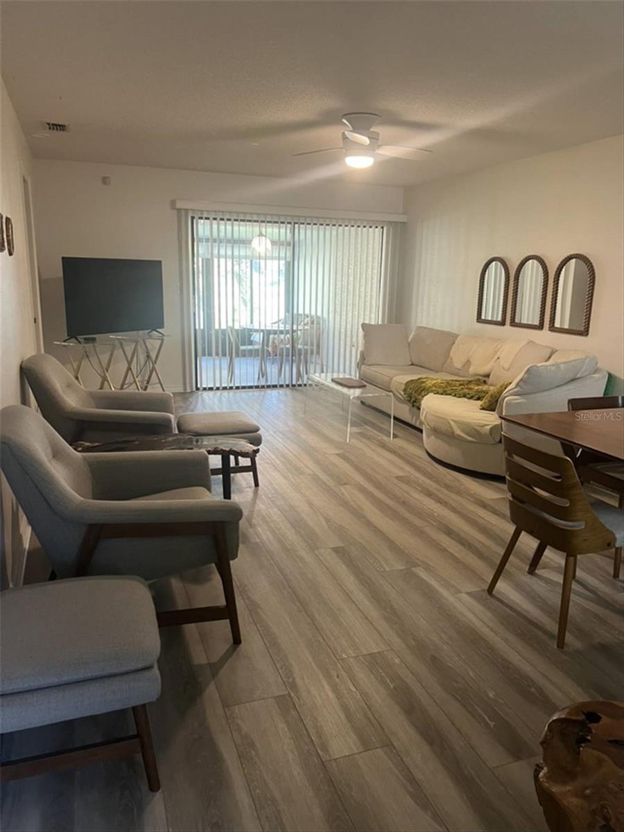 10706 LAQUINTA DR