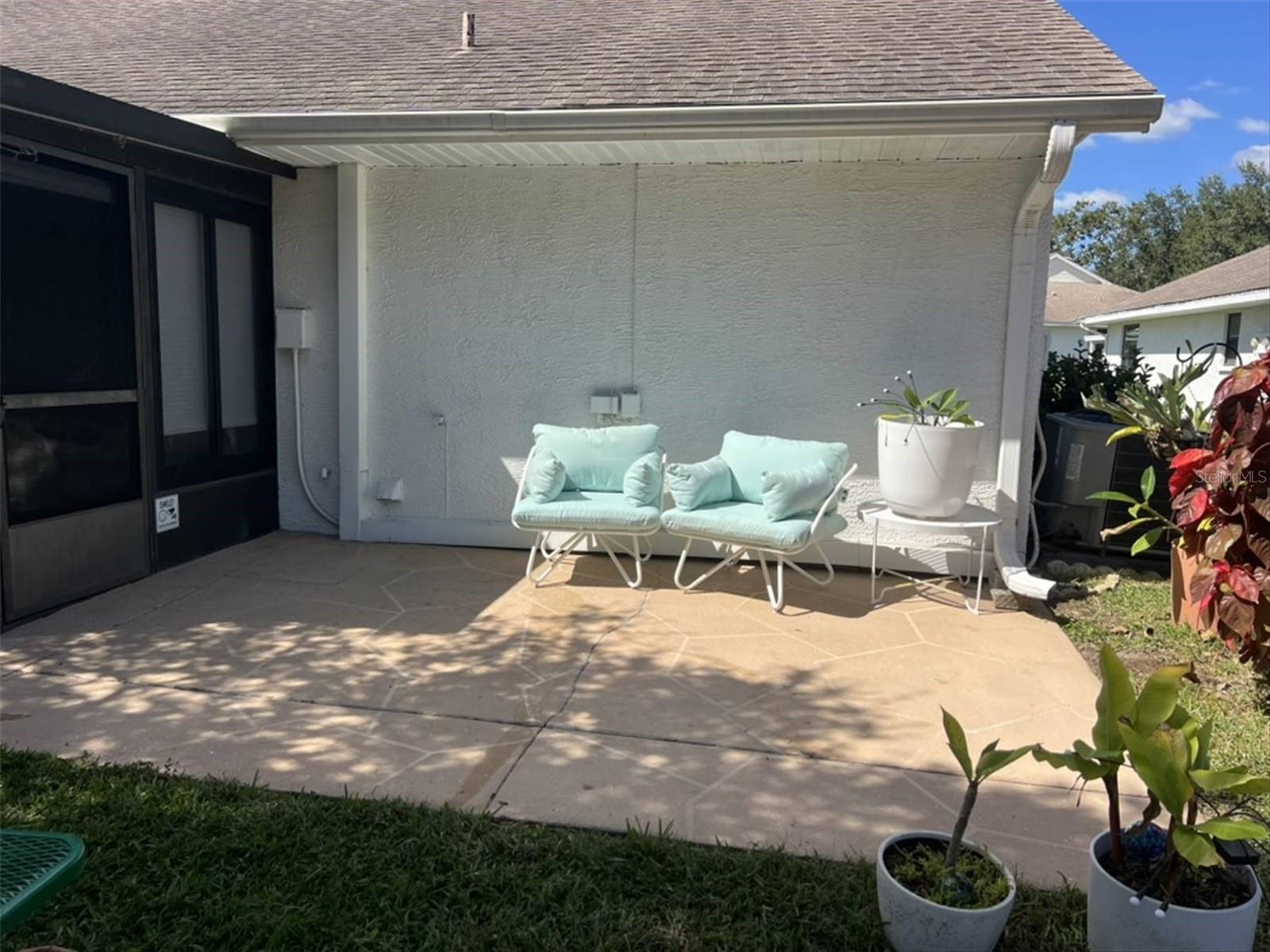 10706 LAQUINTA DR
