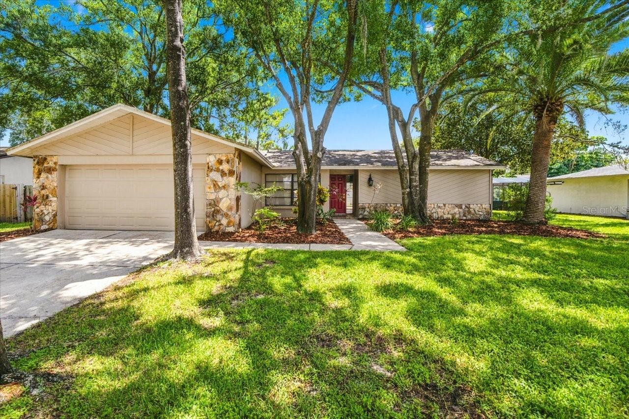 14105 Knottingsley Pl, Tampa