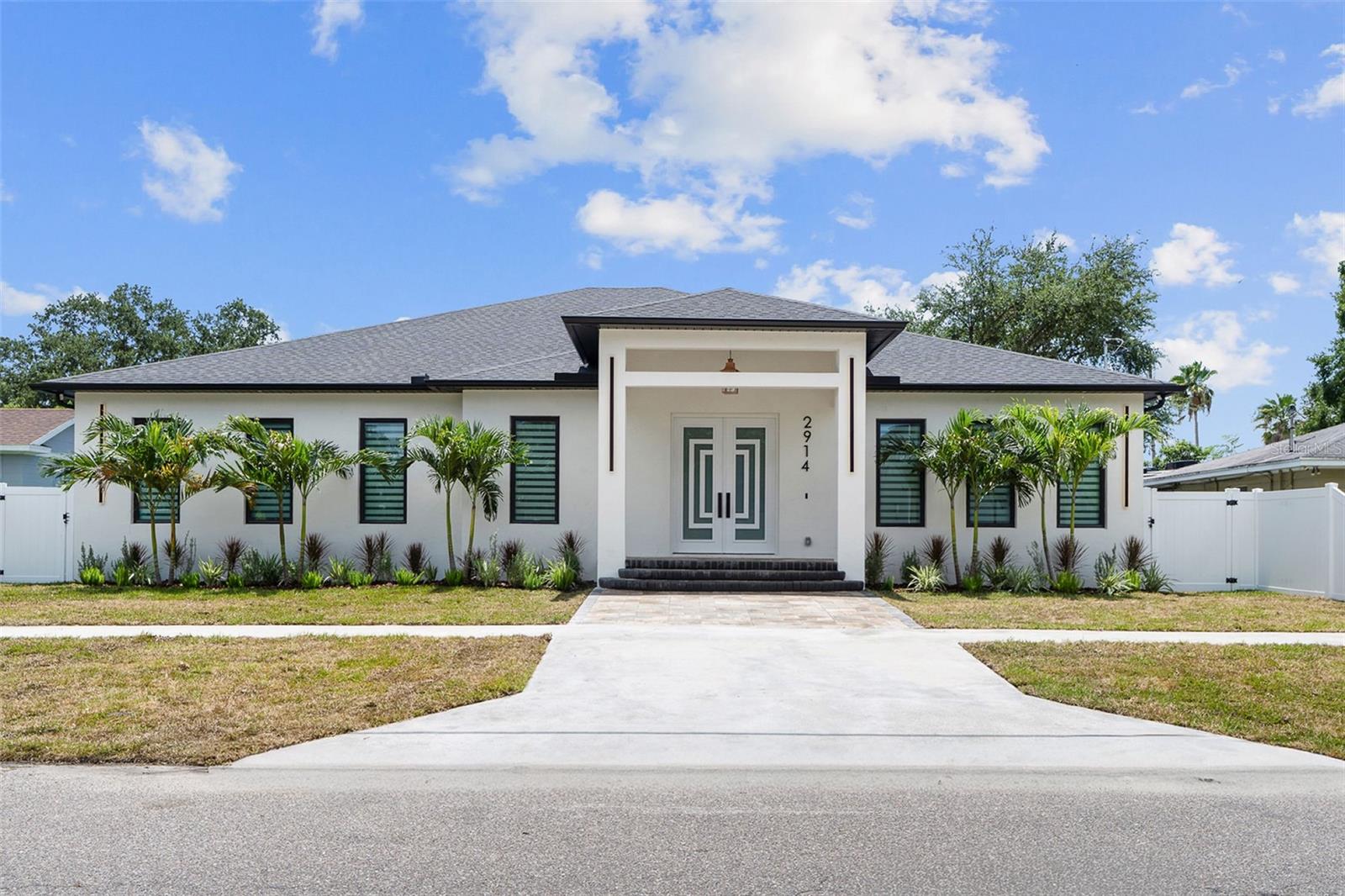 2914 W Walnut St, Tampa