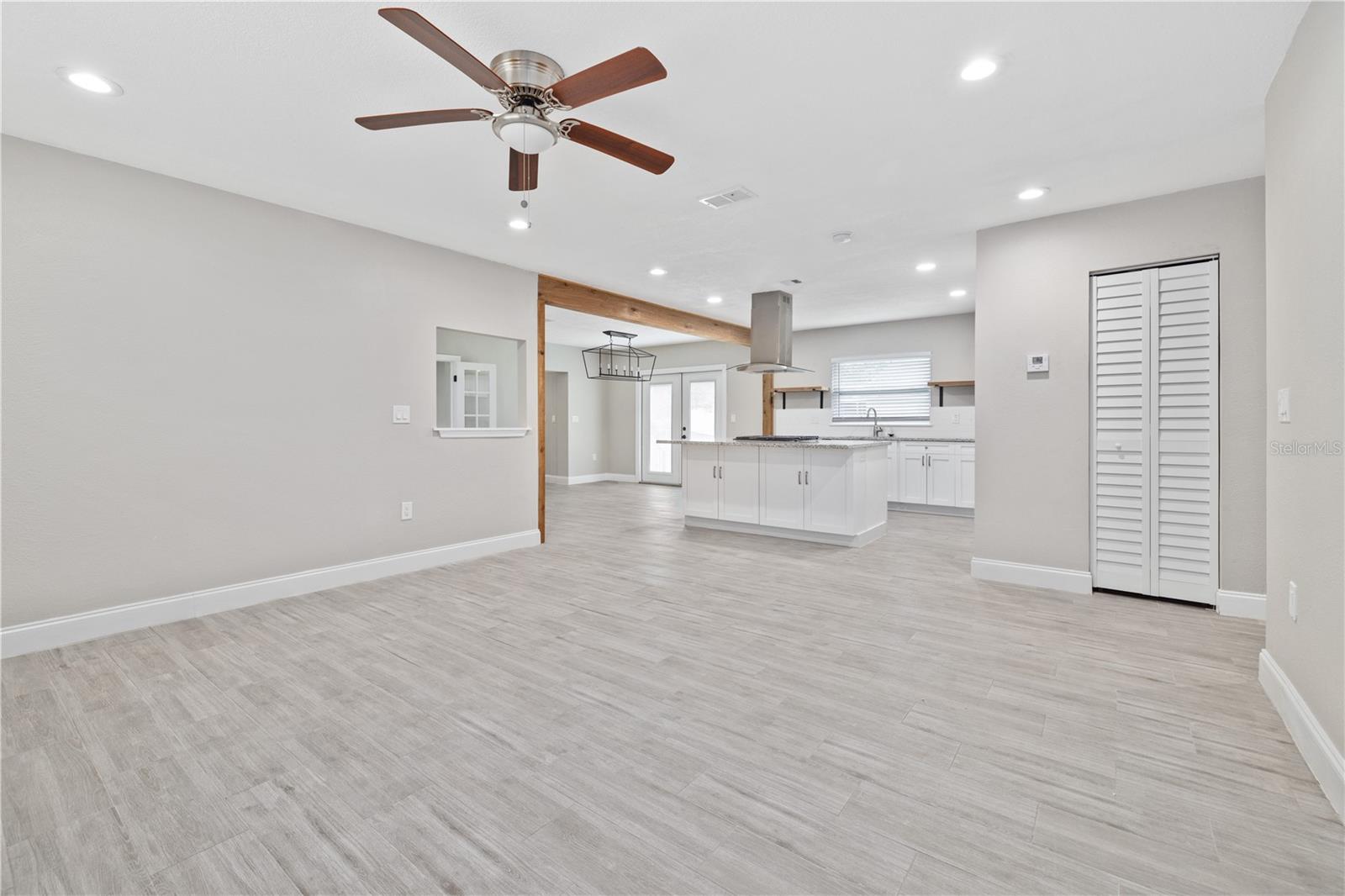 408 W VIRGINIA AVE