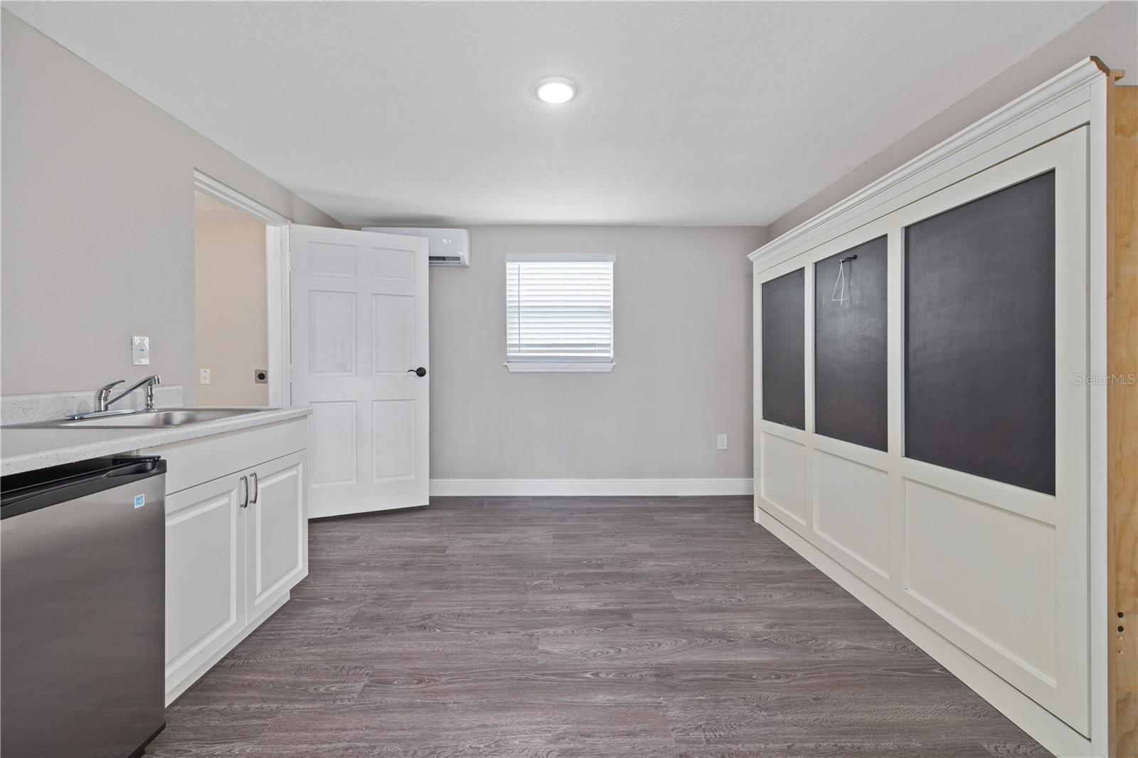 408 W VIRGINIA AVE