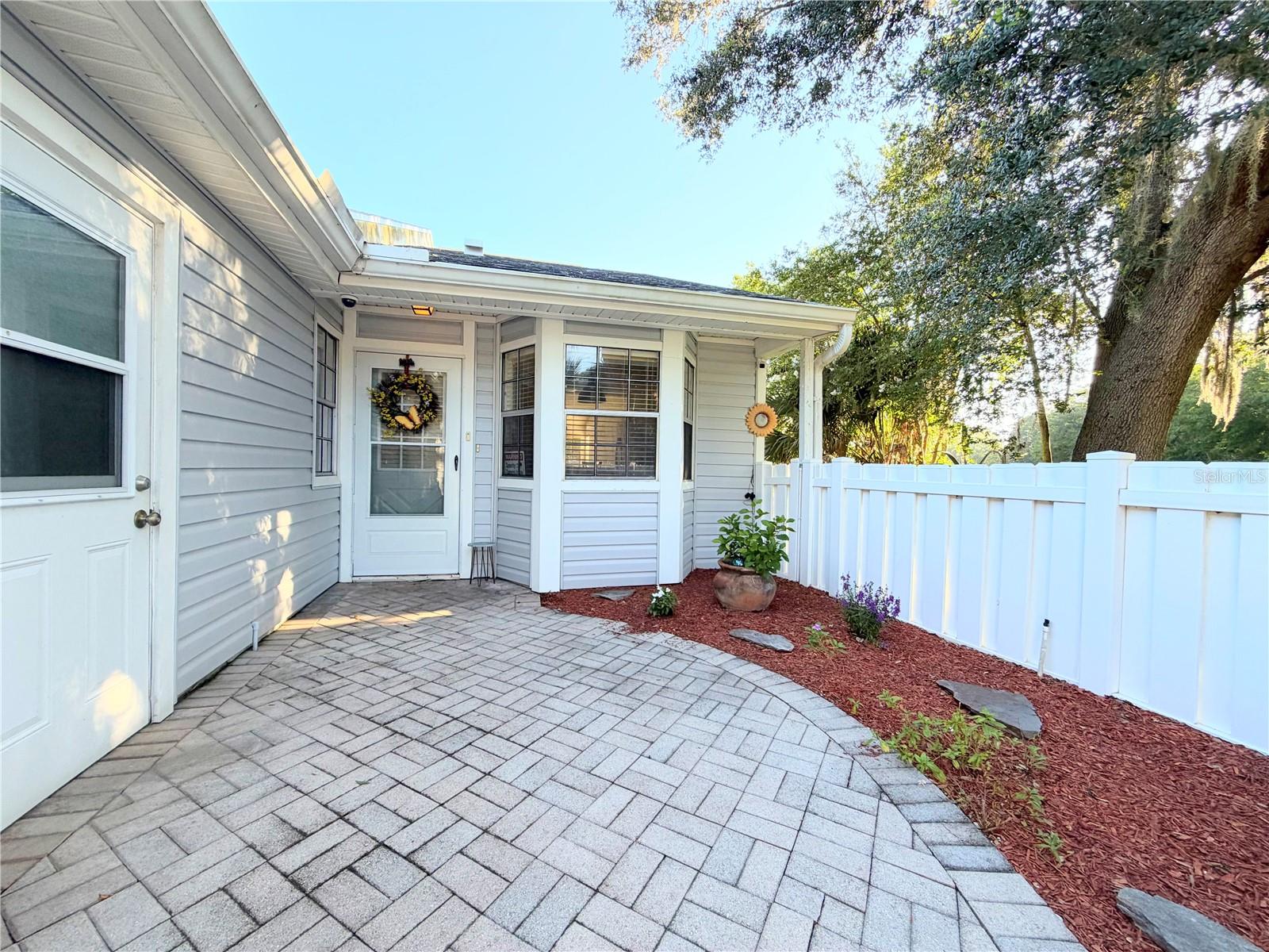 12605 KNOLLBROOK LN