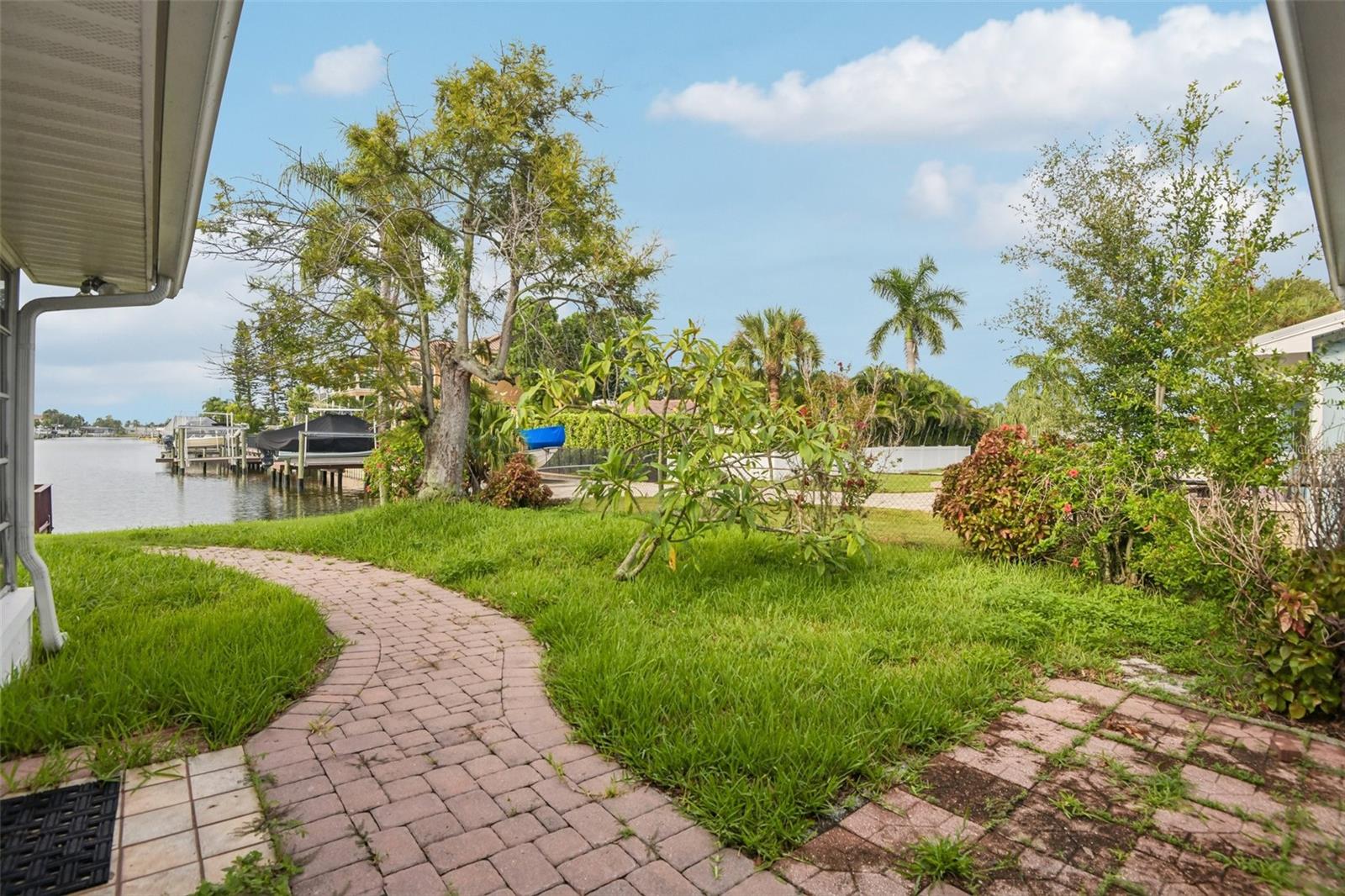 4008 DANA SHORES DR