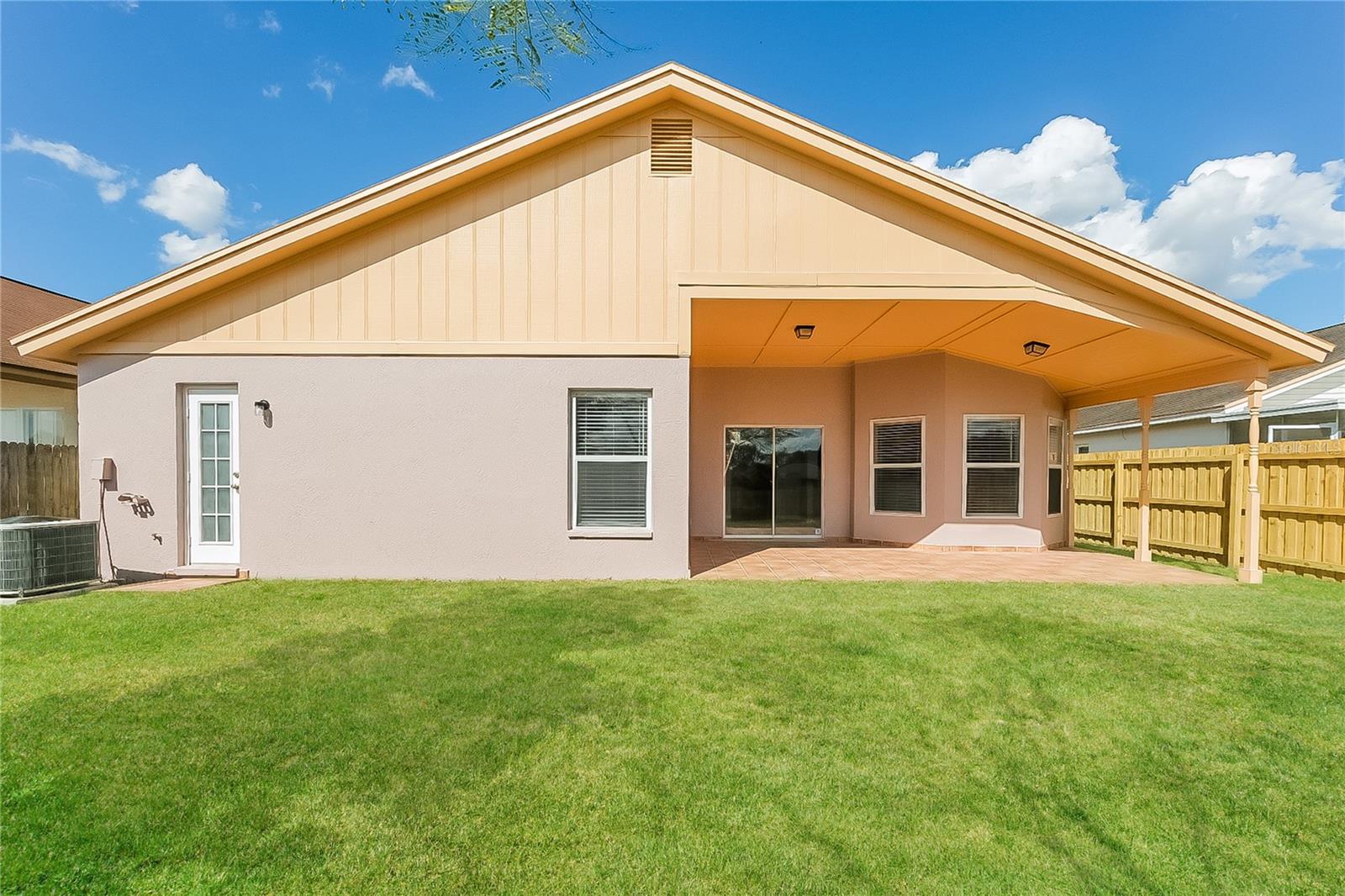1723 WESTERLY DR