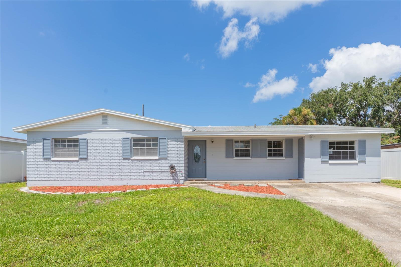 4524 Picadilly St, Tampa