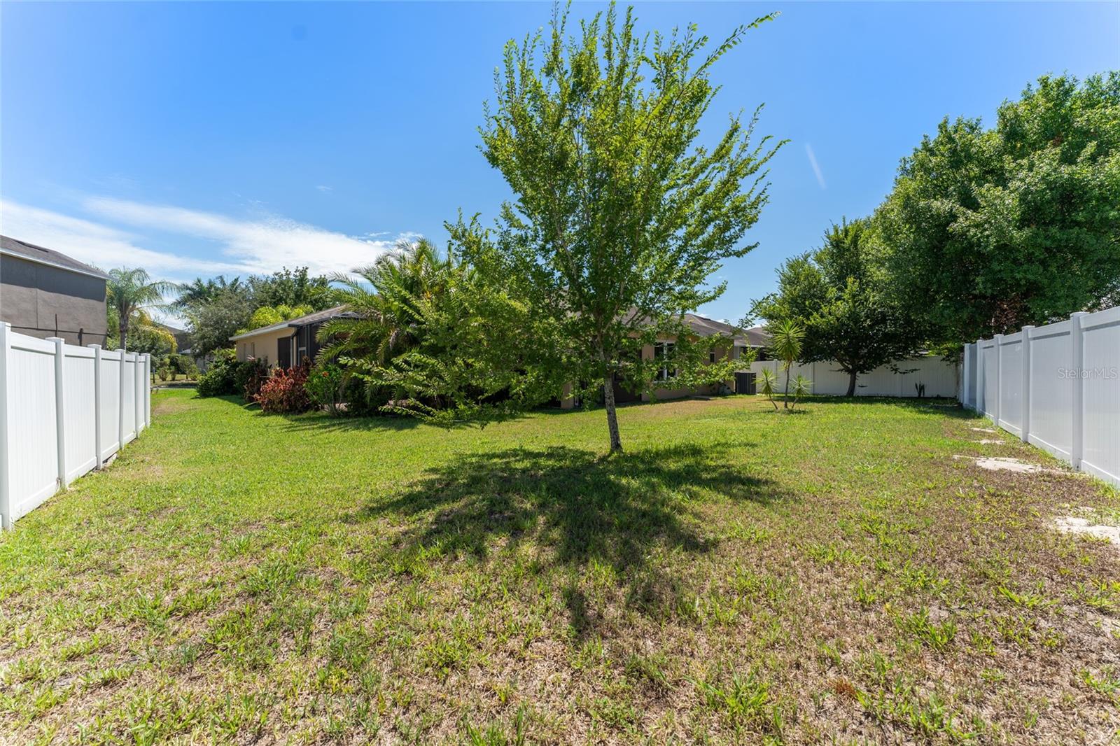 2637 YUKON CLIFF DR