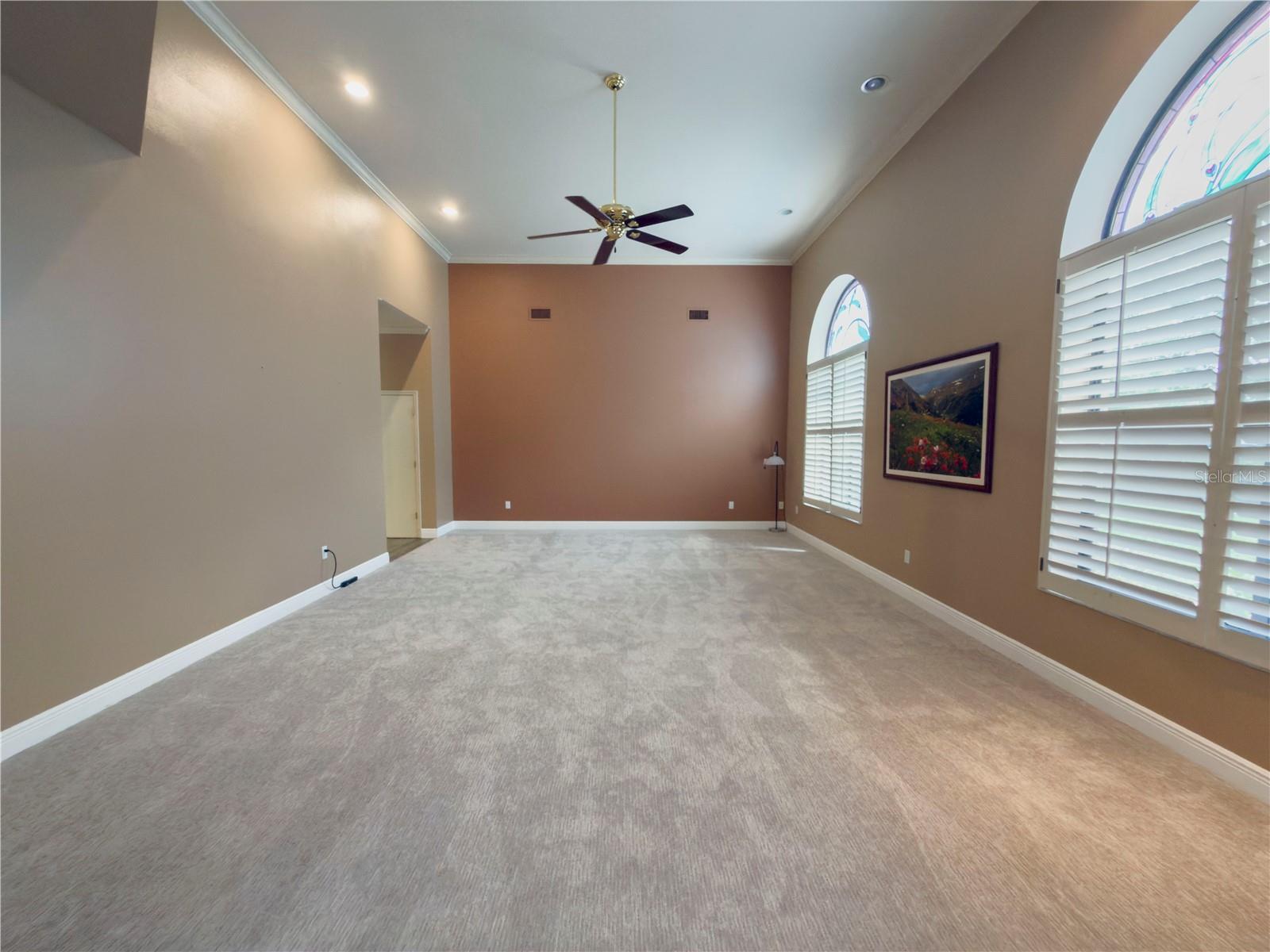 11708 ORANGE GROVE DR