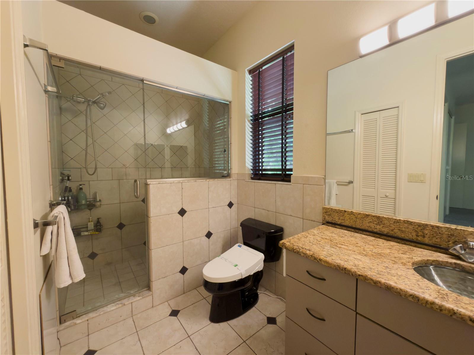 11708 ORANGE GROVE DR