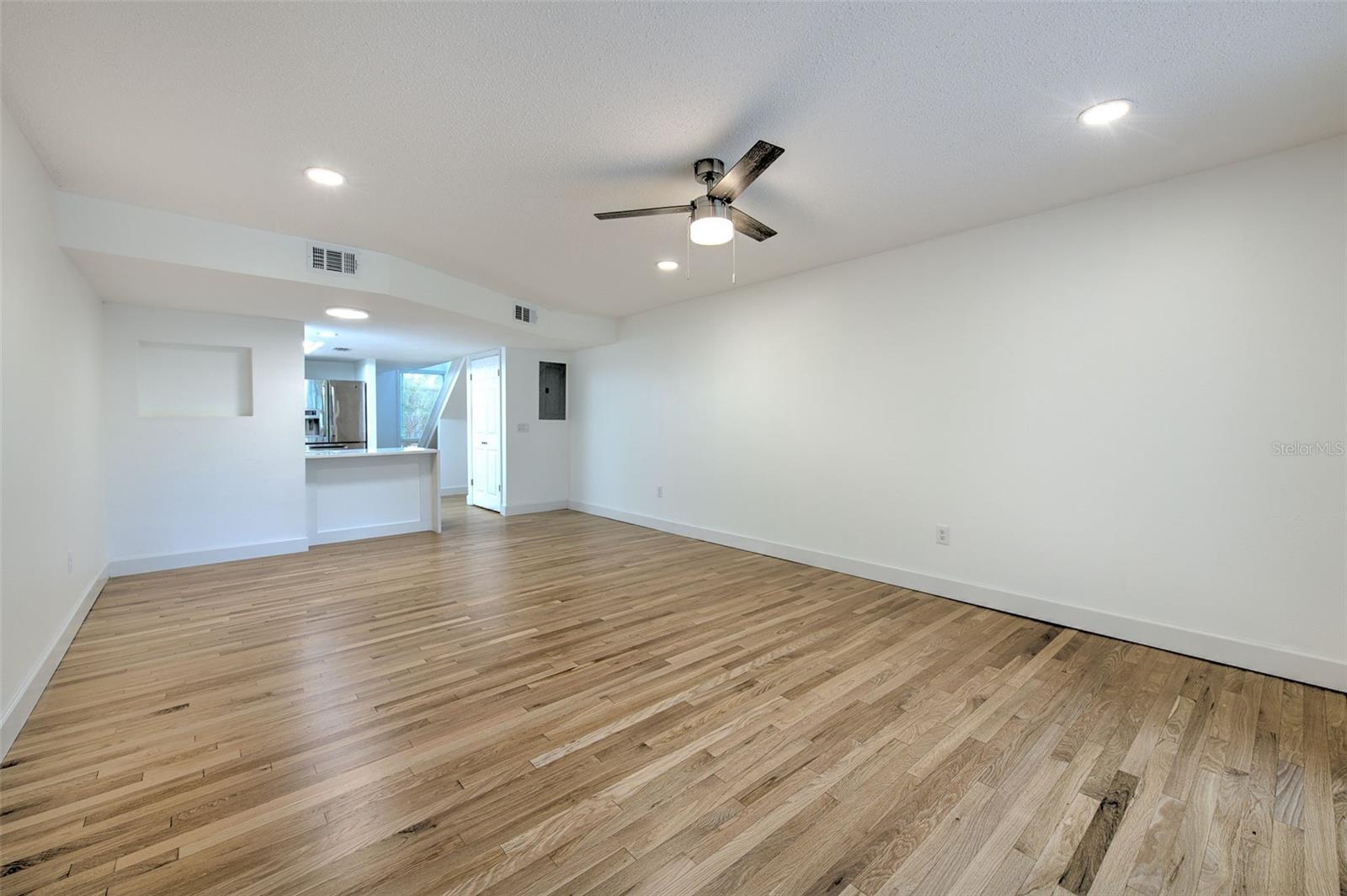 1028 APOLLO BEACH BLVD #4