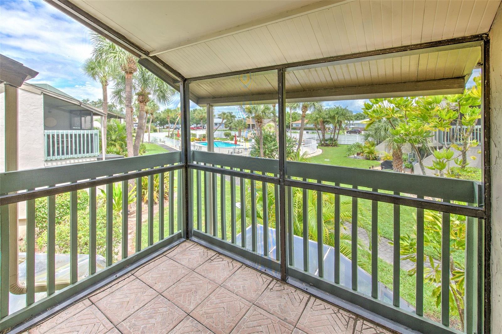 1028 APOLLO BEACH BLVD #4