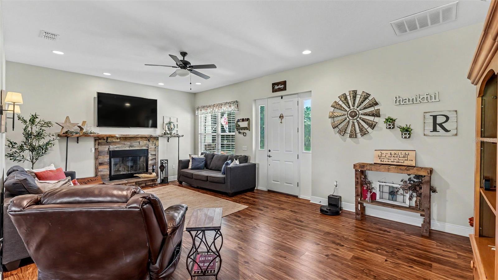 36431 FLORRIE MAE LN