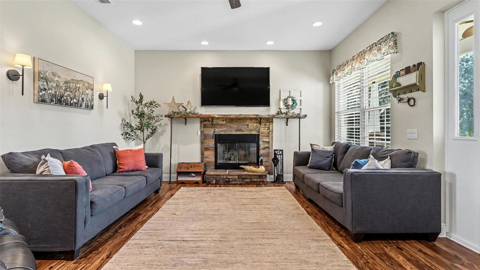 36431 FLORRIE MAE LN