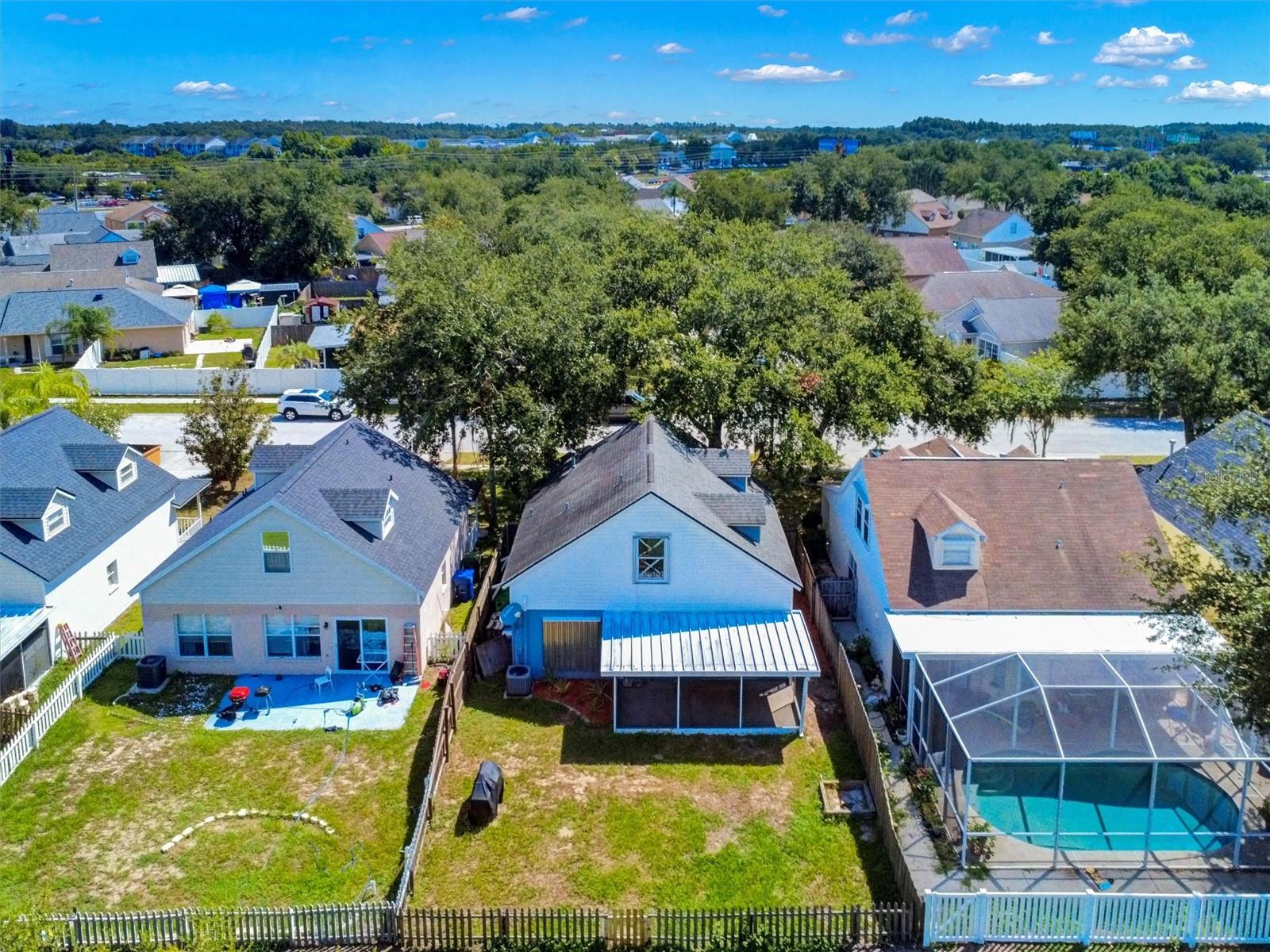22817 SAINT THOMAS CIR