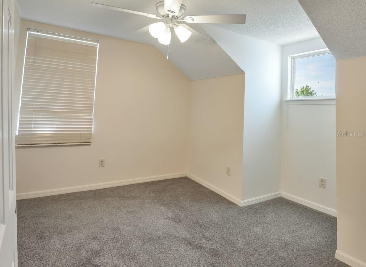 22817 SAINT THOMAS CIR