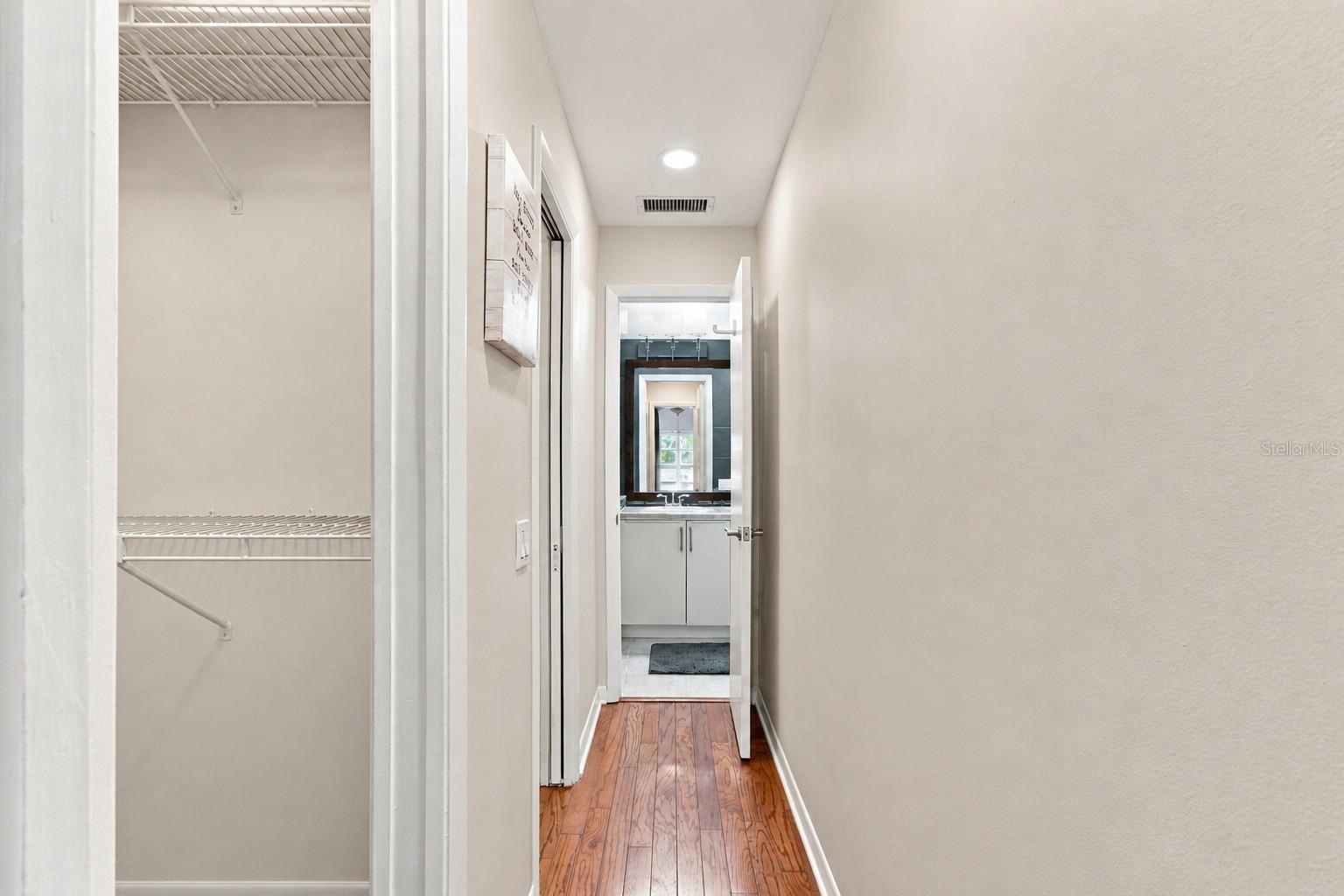 4950 BAYSHORE BLVD #8