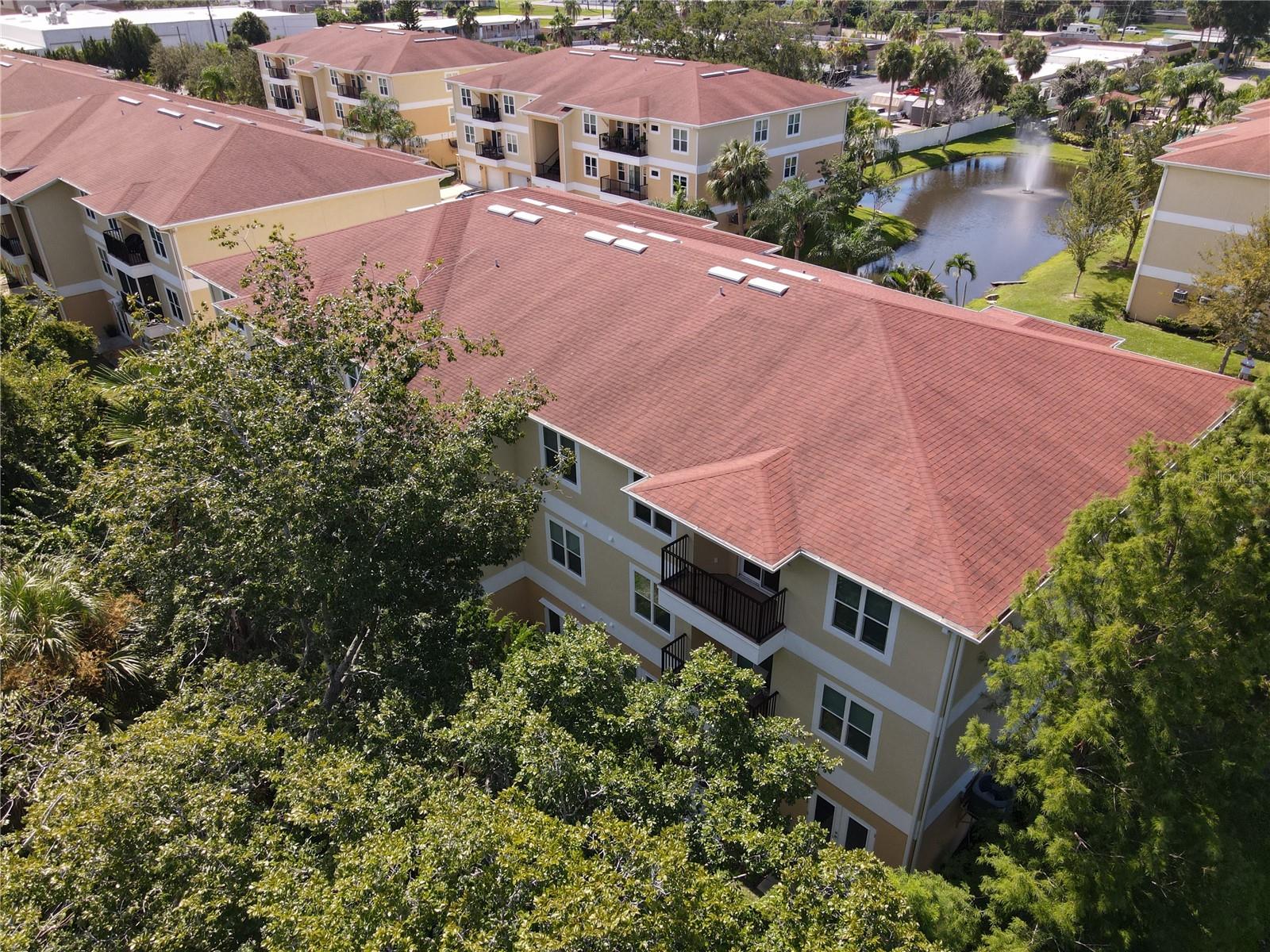 5041 ROYAL PALMS WAY #302