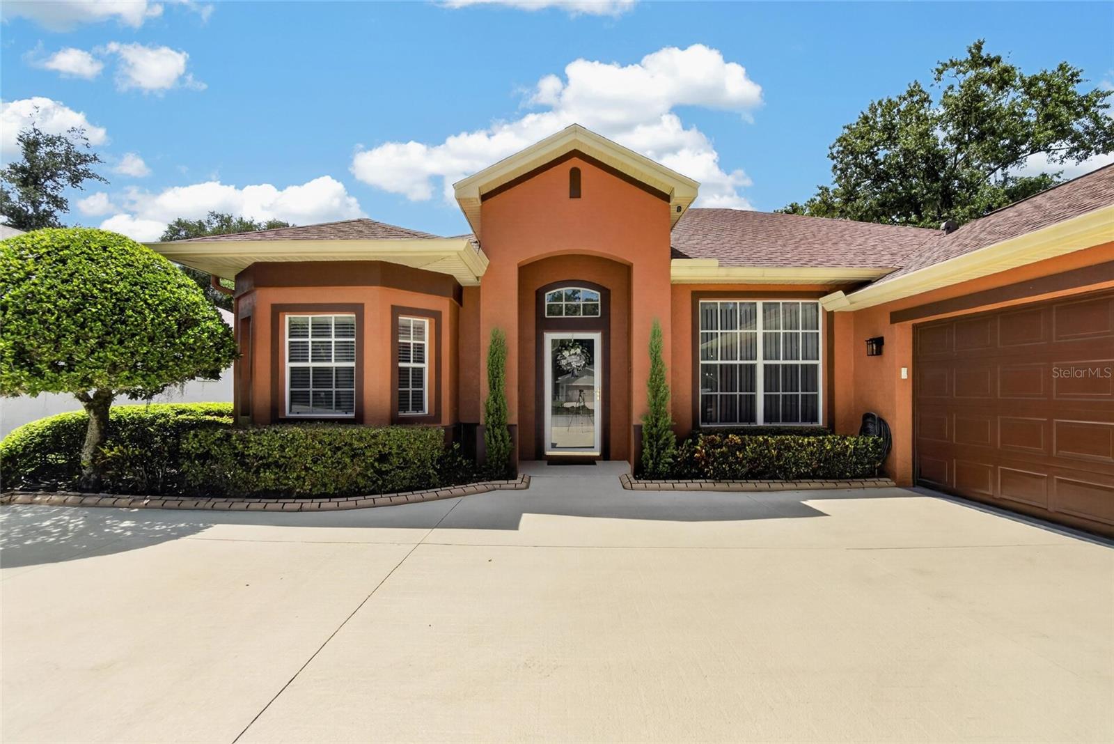 2803 Brooke Pines Ct, Plant City