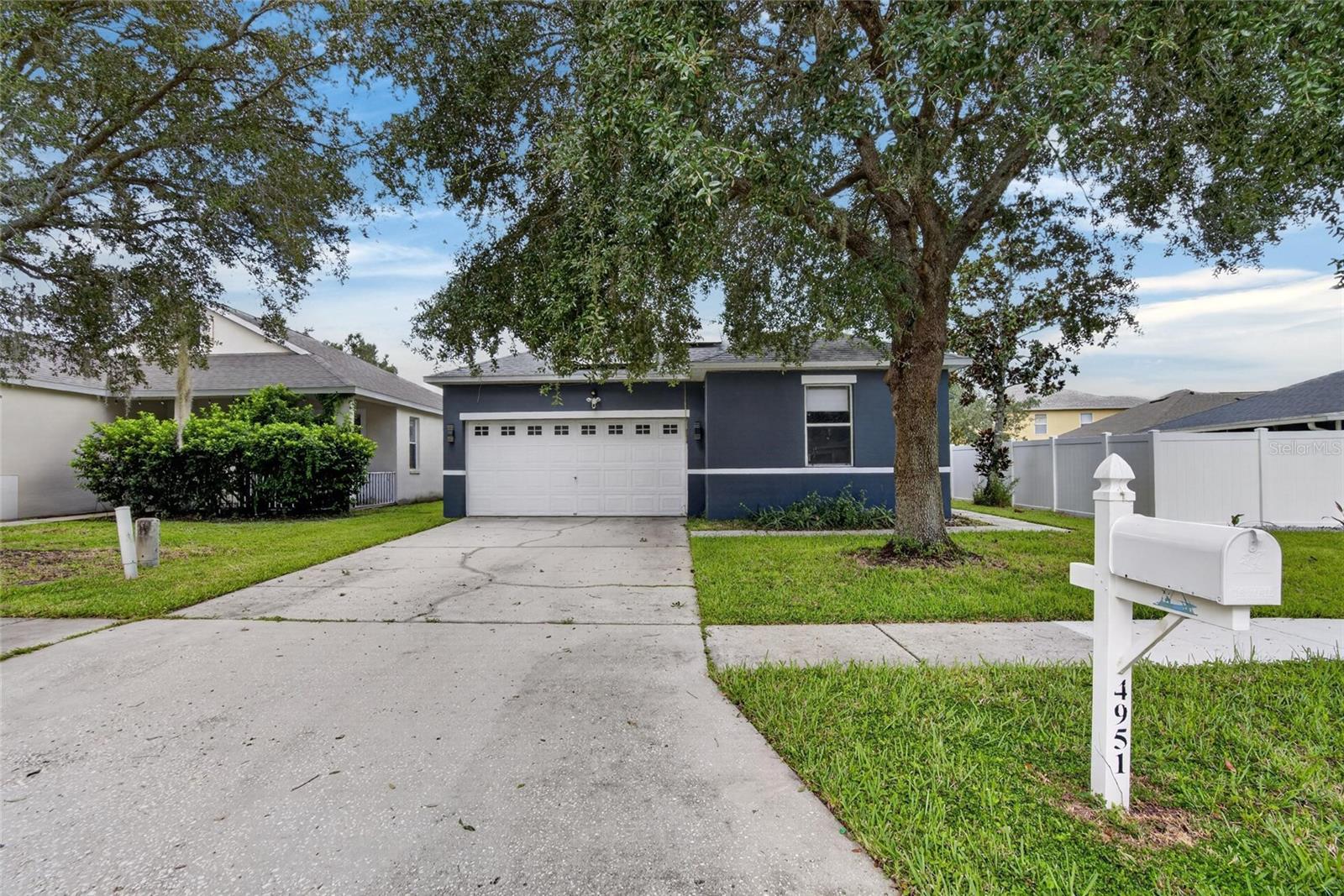 4951 WHISTLING PINES CT