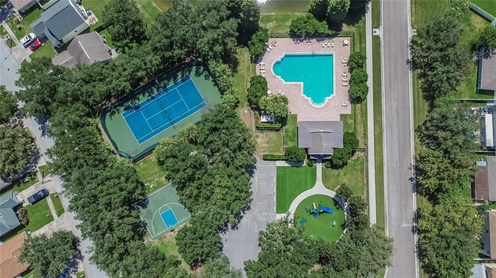 4951 WHISTLING PINES CT
