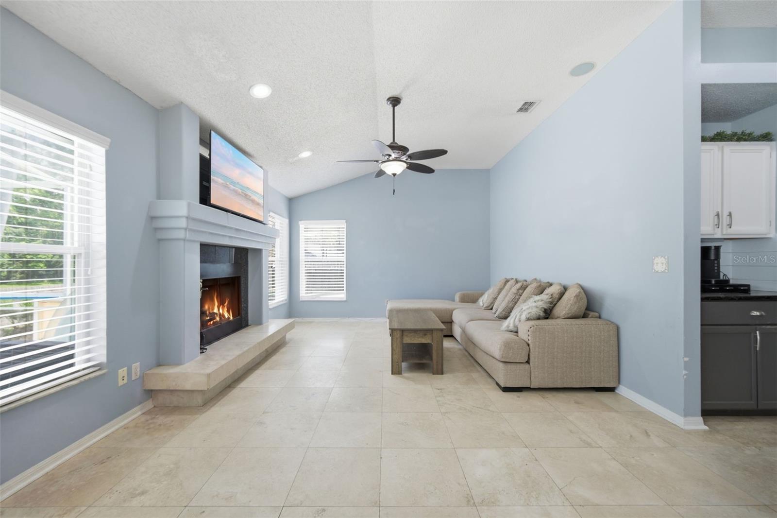28707 RALEIGH PL