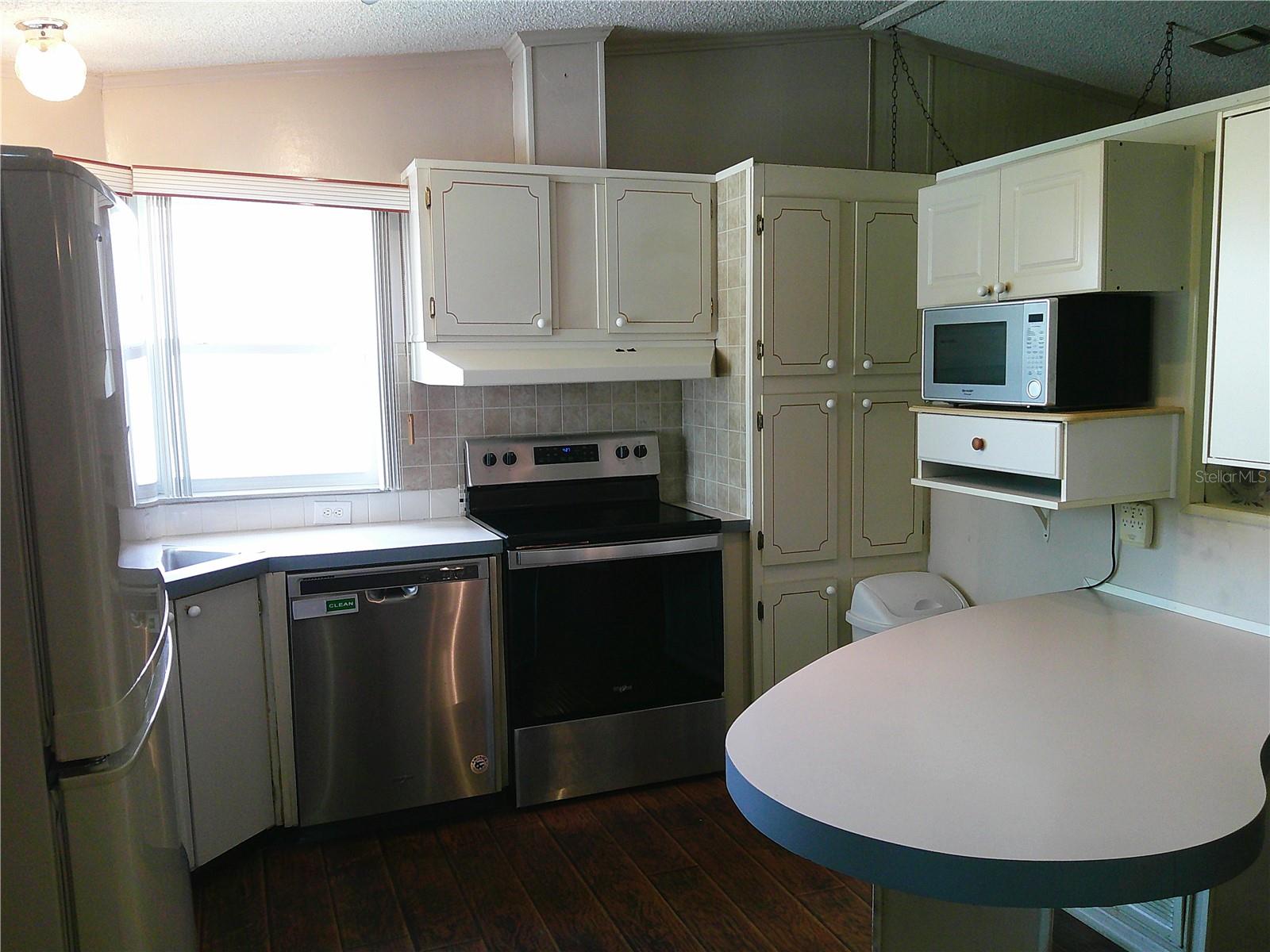 34145 BROWN BAYOU