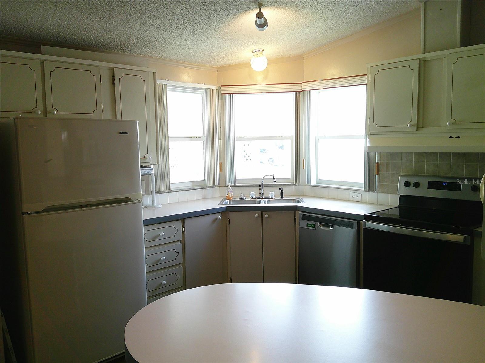 34145 BROWN BAYOU