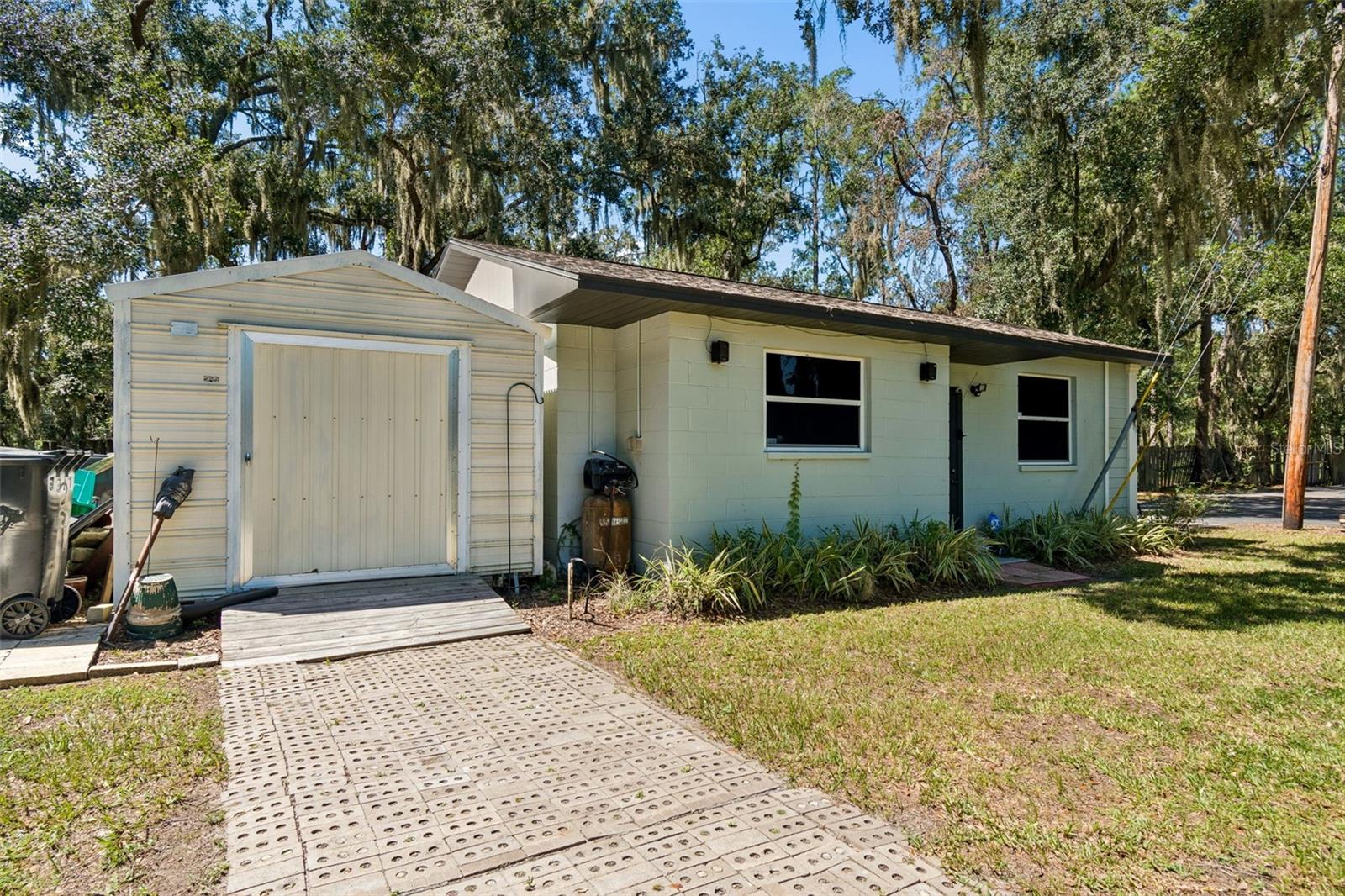 2321 WOOTEN RD
